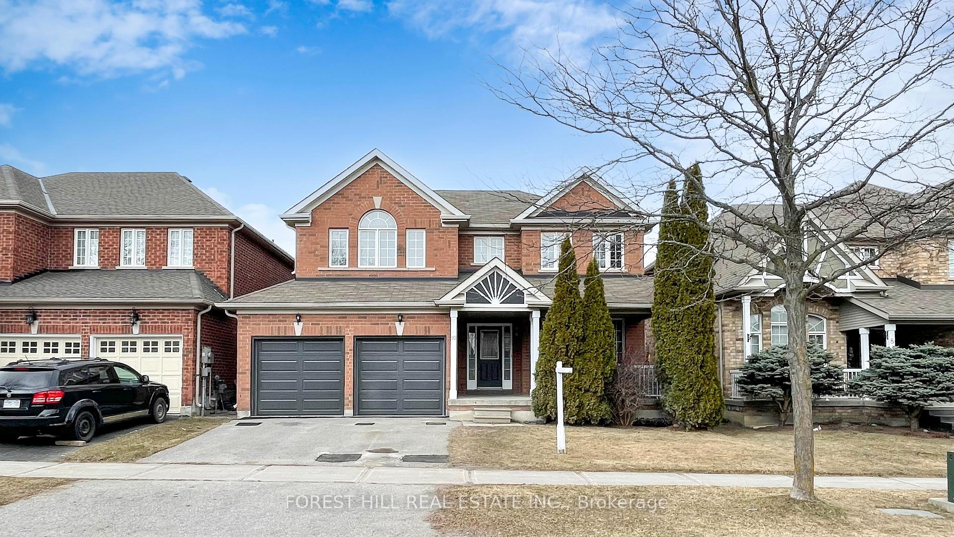 10 Reddenhurst Crescent, Georgina, ON L4P 4G1