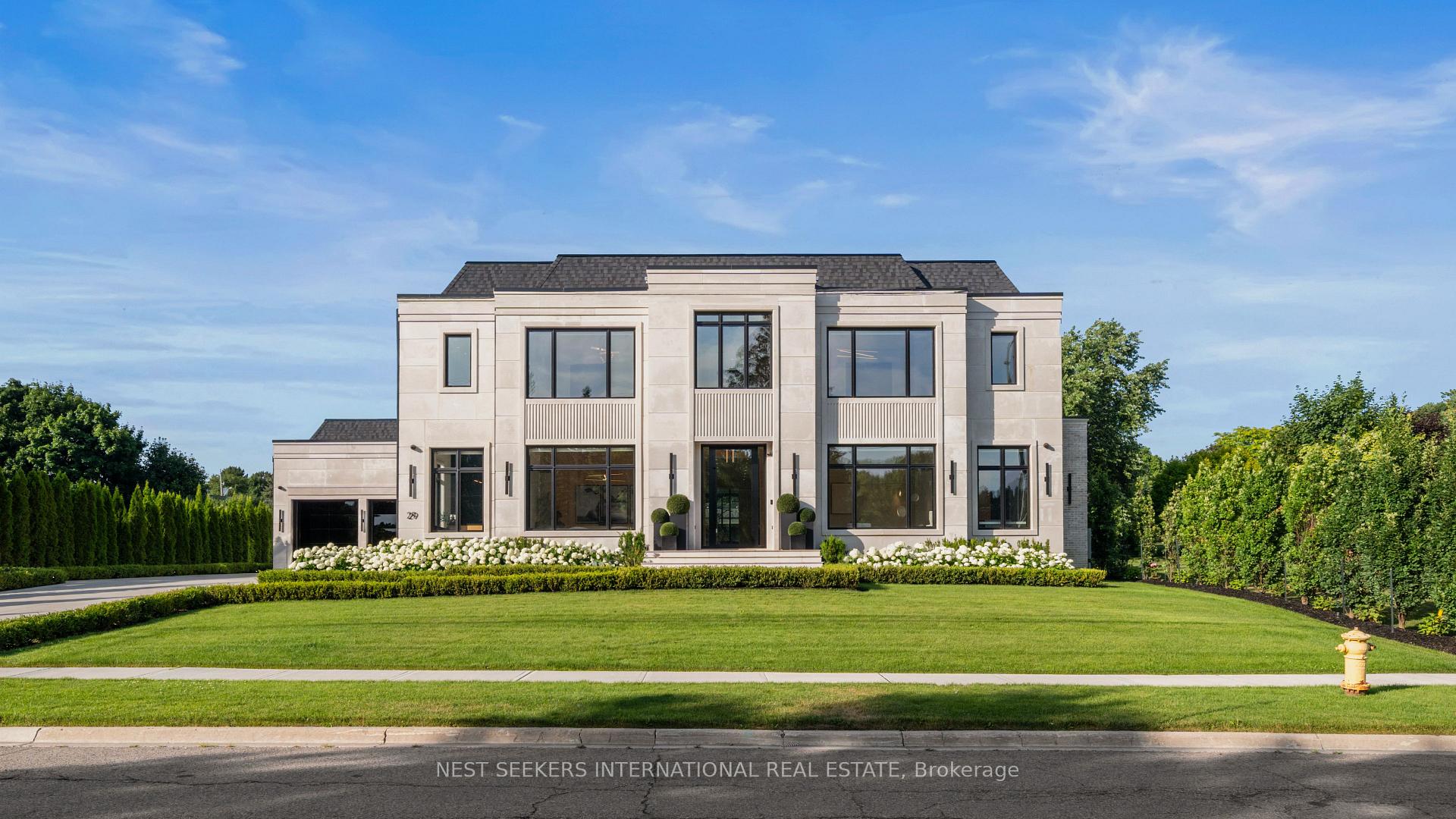 29 Greenside Drive, King, ON L0G 1N0