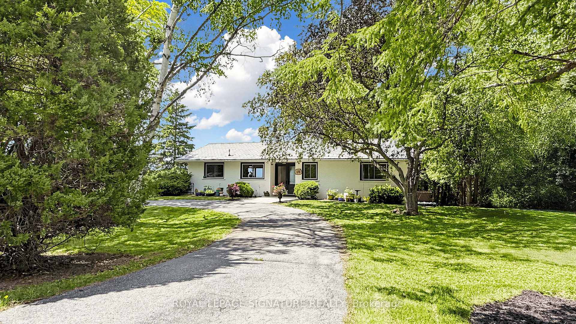 54 Milne Lane, East Gwillimbury, ON L0G 1R0
