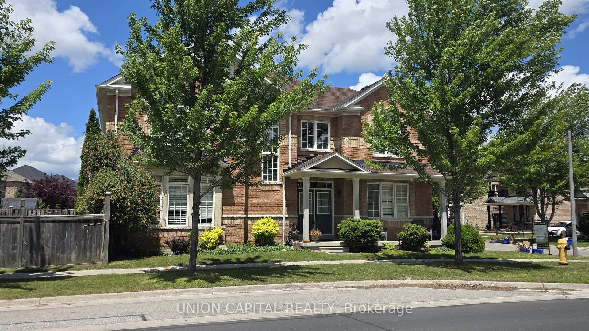 2 Solace Road, Markham, ON L6E 0A3