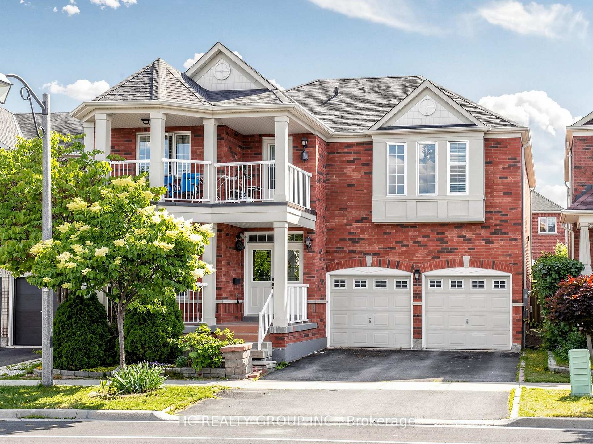 232 Stonebridge Drive, Markham, ON L6C 2C8
