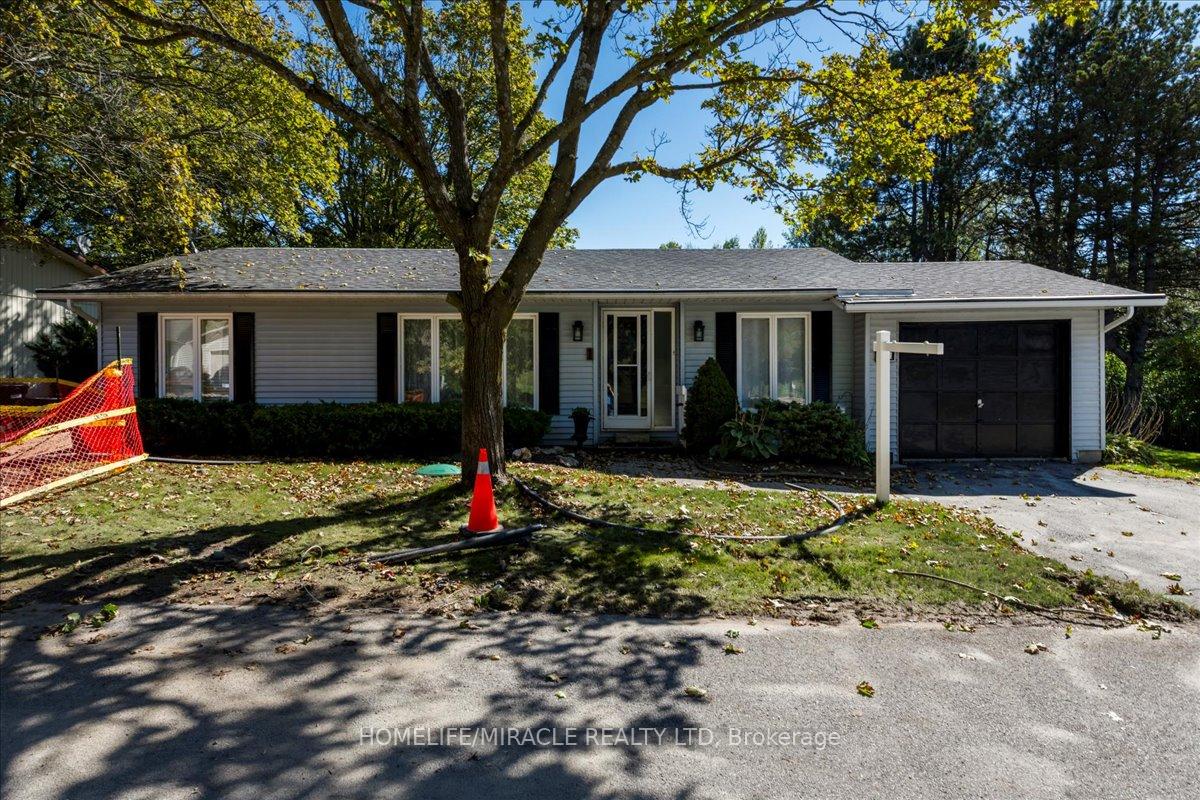 1 Tecumseth Pines Drive, New Tecumseth, ON L0G 1W0