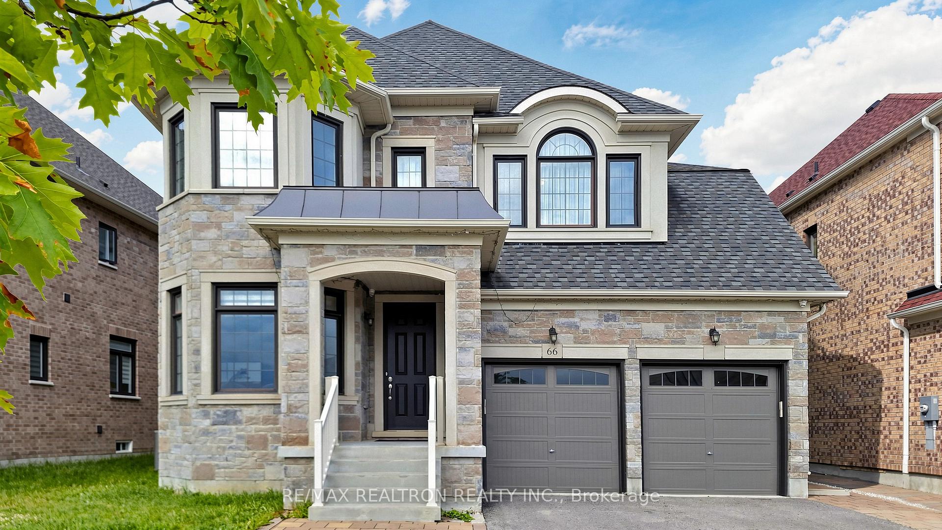 66 Dog Wood Boulevard, East Gwillimbury, ON L9N 0T3
