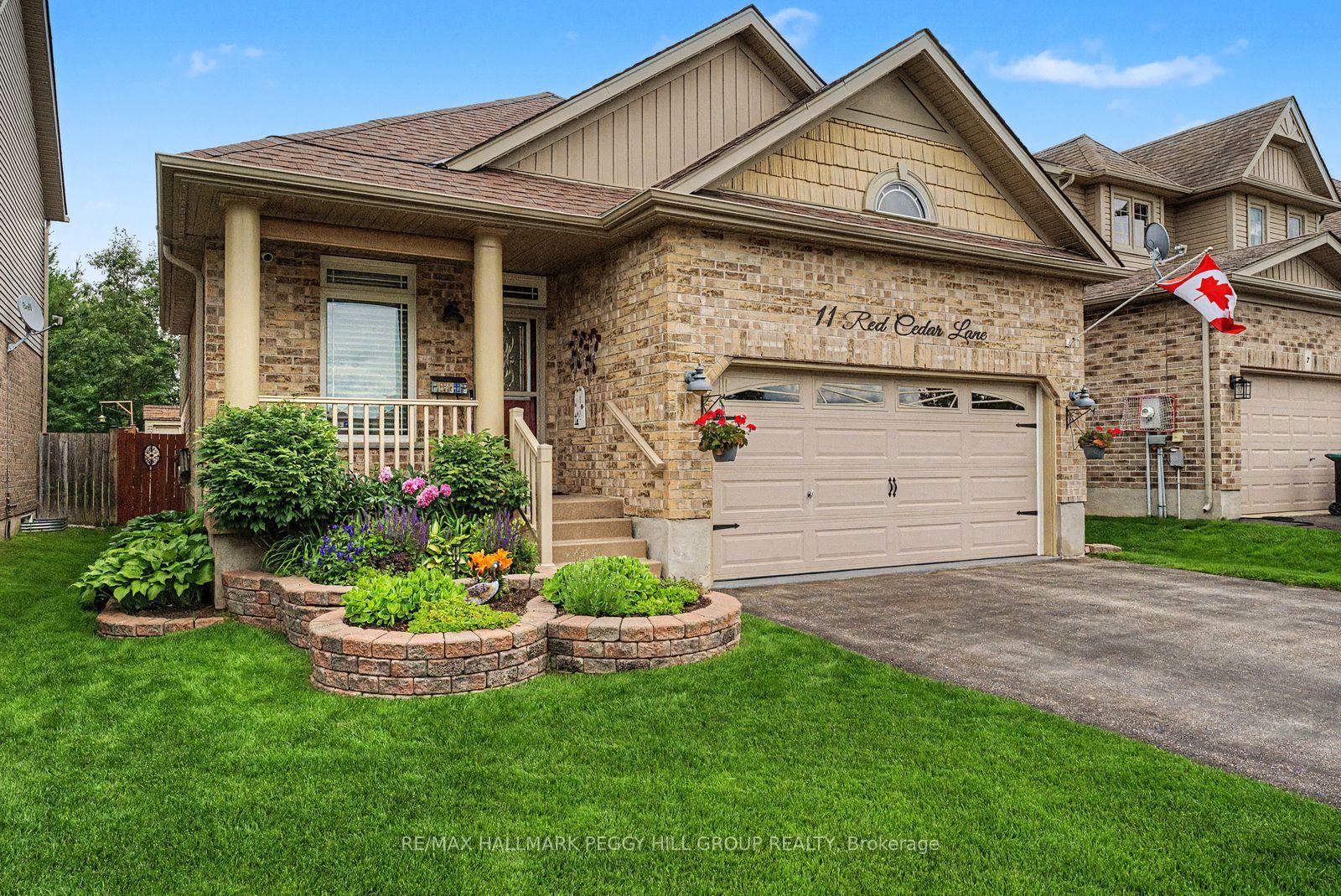 11 Red Cedar Lane, Essa, ON L3W 0P5