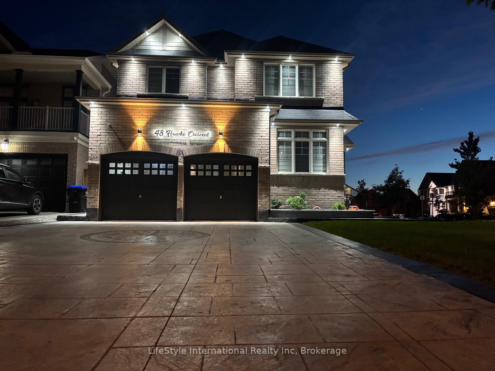 48 Hawke Crescent, New Tecumseth, ON L0G 1W0