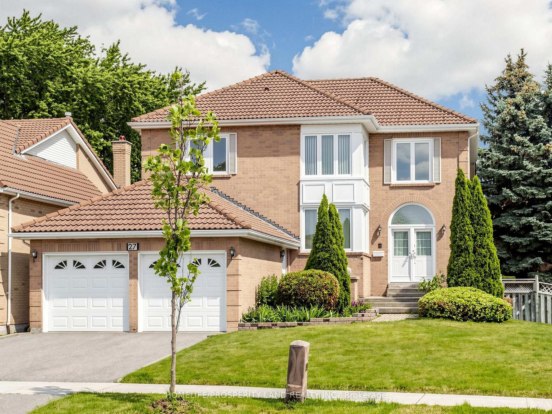 27 Hollingham Road, Markham, ON L3R 7Y1