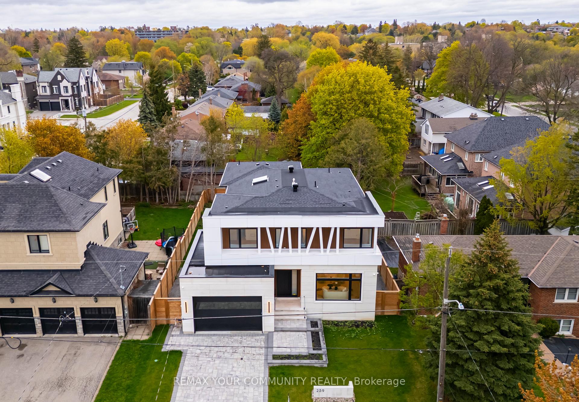 259 Ruggles Avenue, Richmond Hill, ON L4C 1Y8