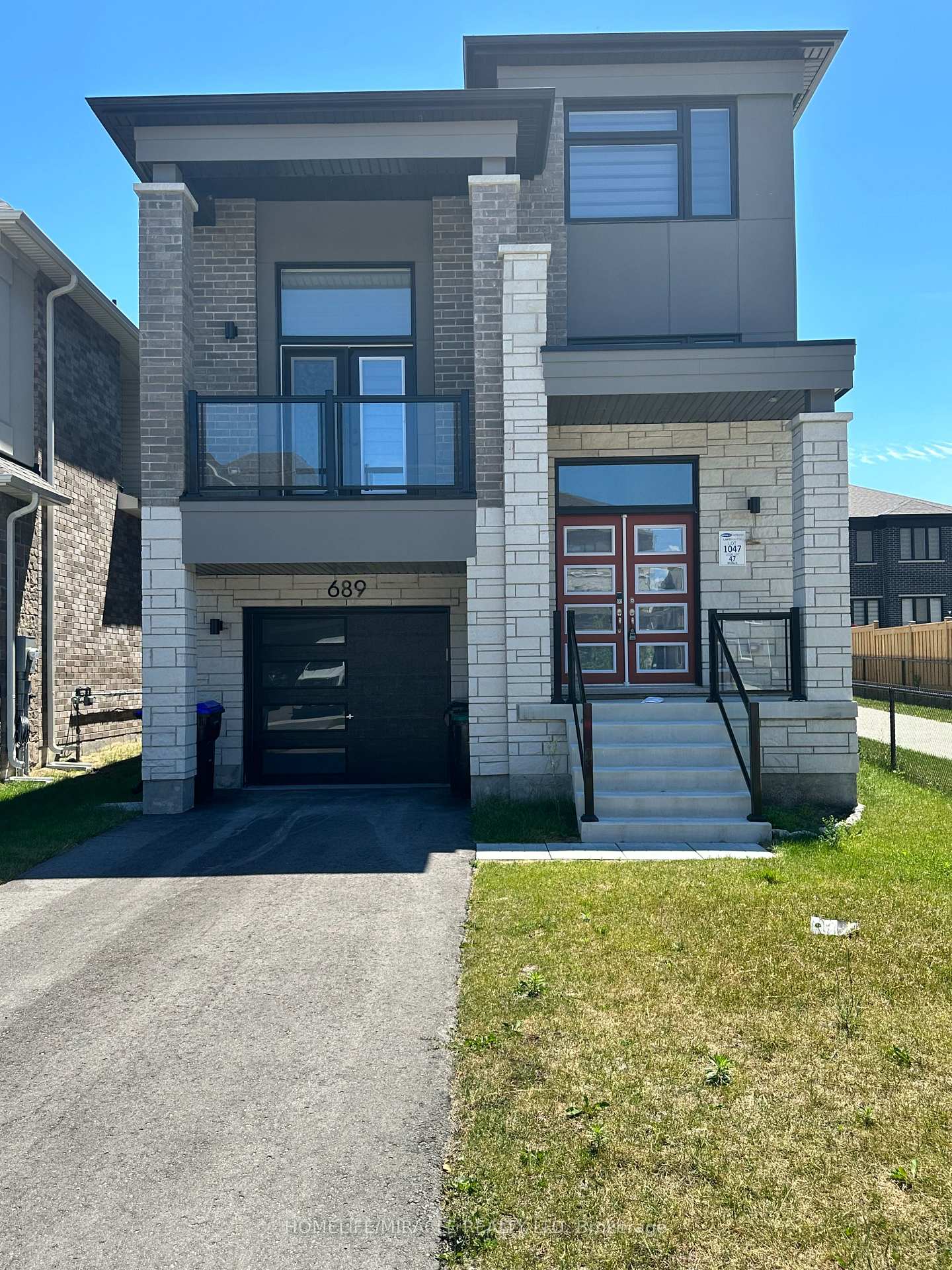 689 Mika Street, Innisfil, ON L9S 0R7