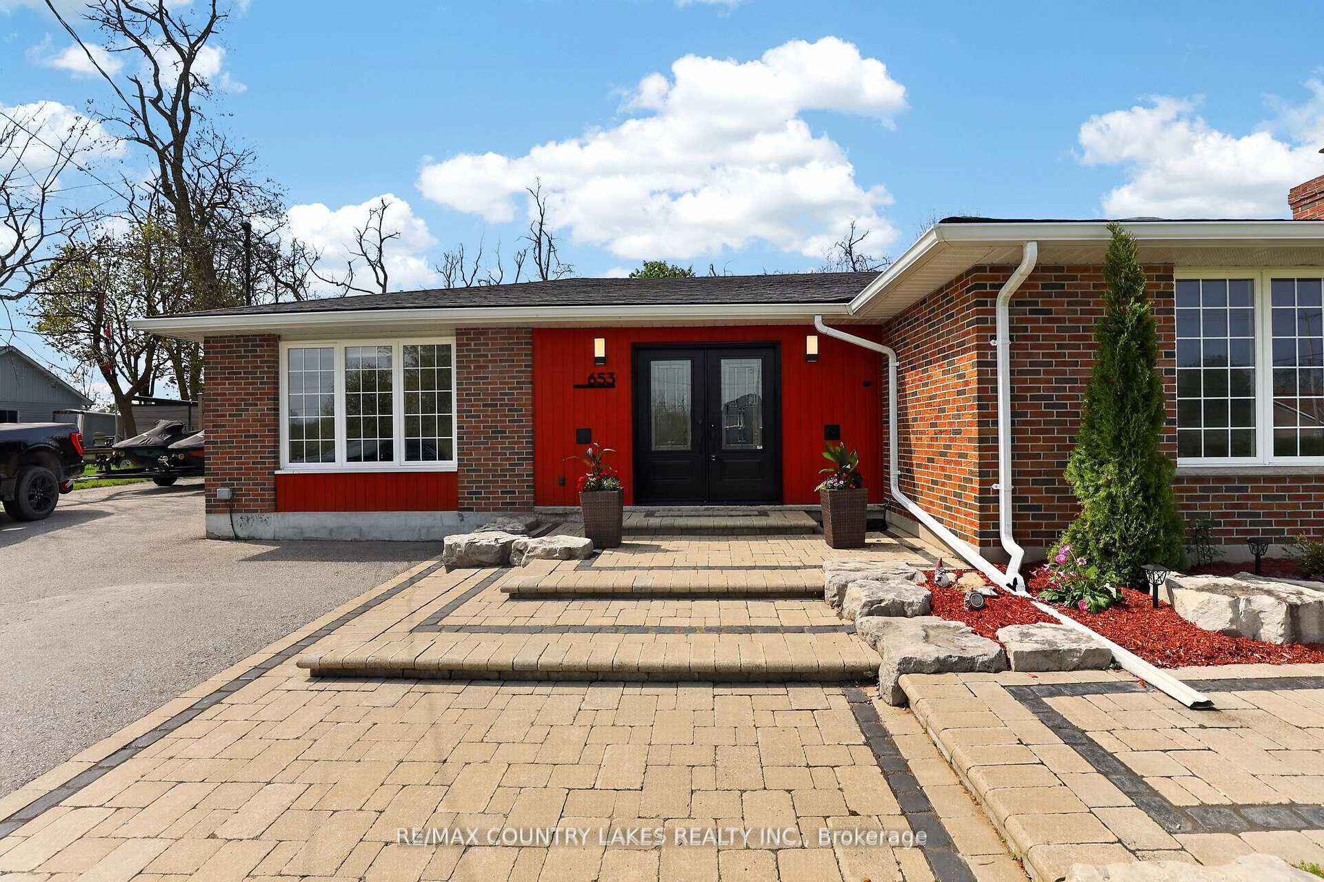 653 Simcoe Street, Brock, ON L0K 1A0