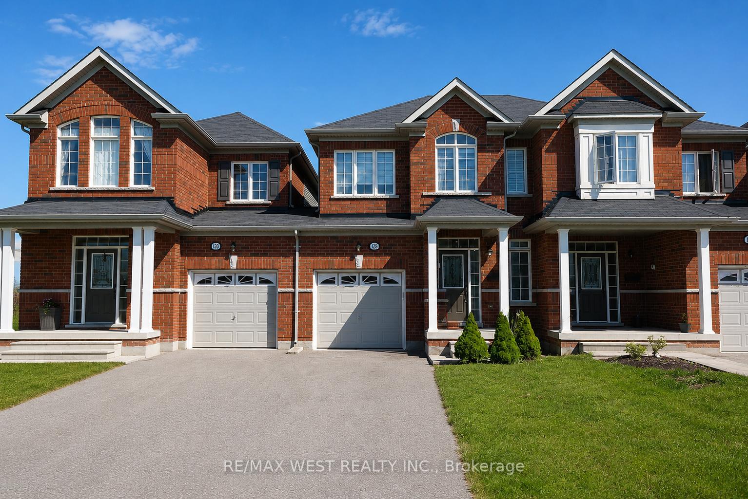 128 Wagner Crescent, Essa, ON L0M 1B6
