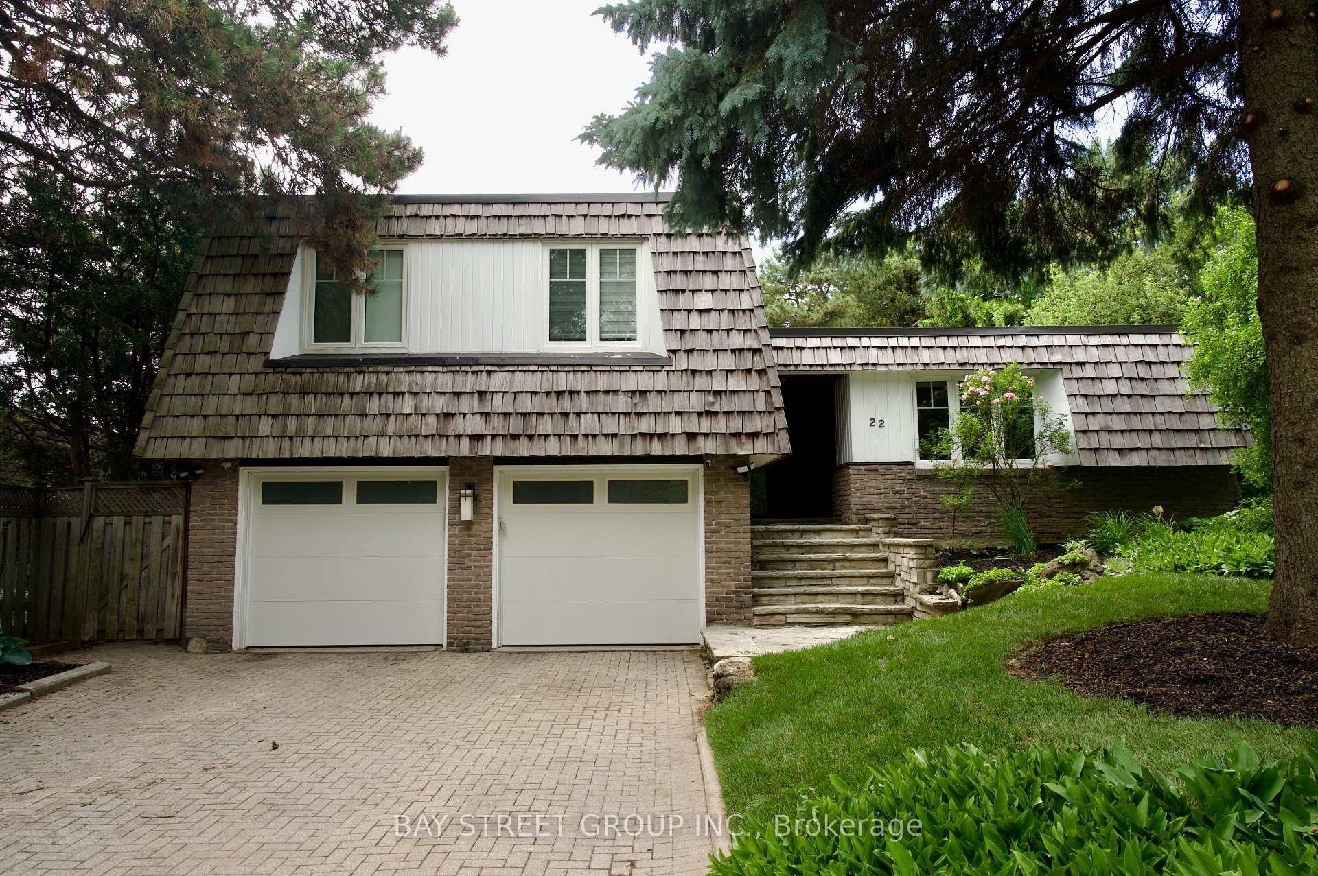 22 Thurgate Crescent, Markham, ON L3T 4G3
