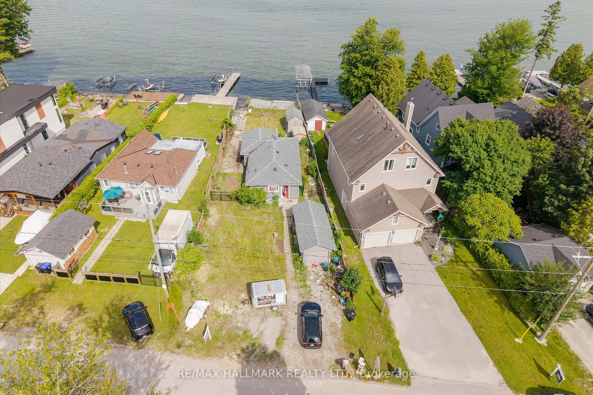 2329 Crystal Beach Road, Innisfil, ON L9S 3W8