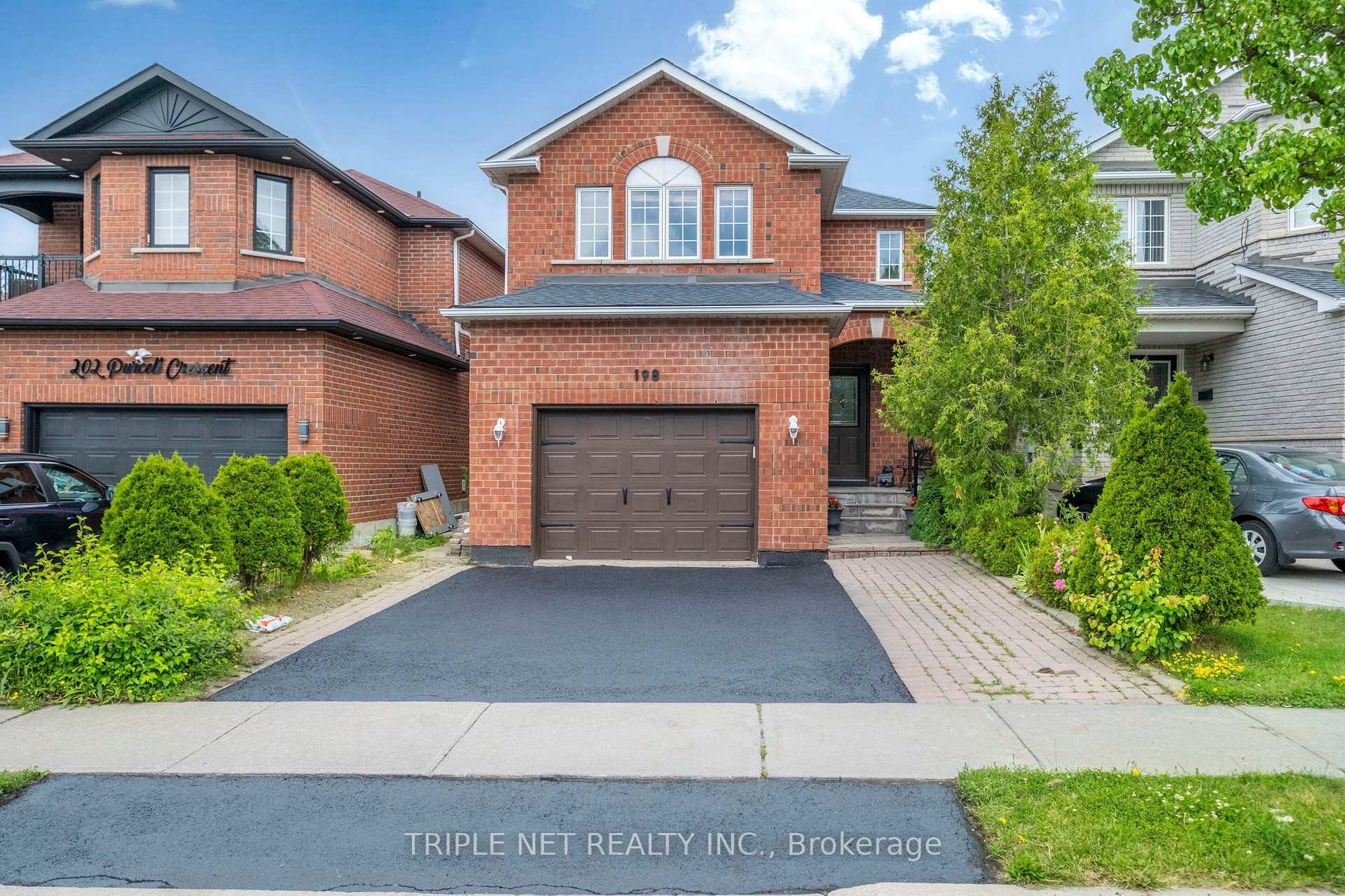 198 Purcell Crescent, Vaughan, ON L6A 3C5