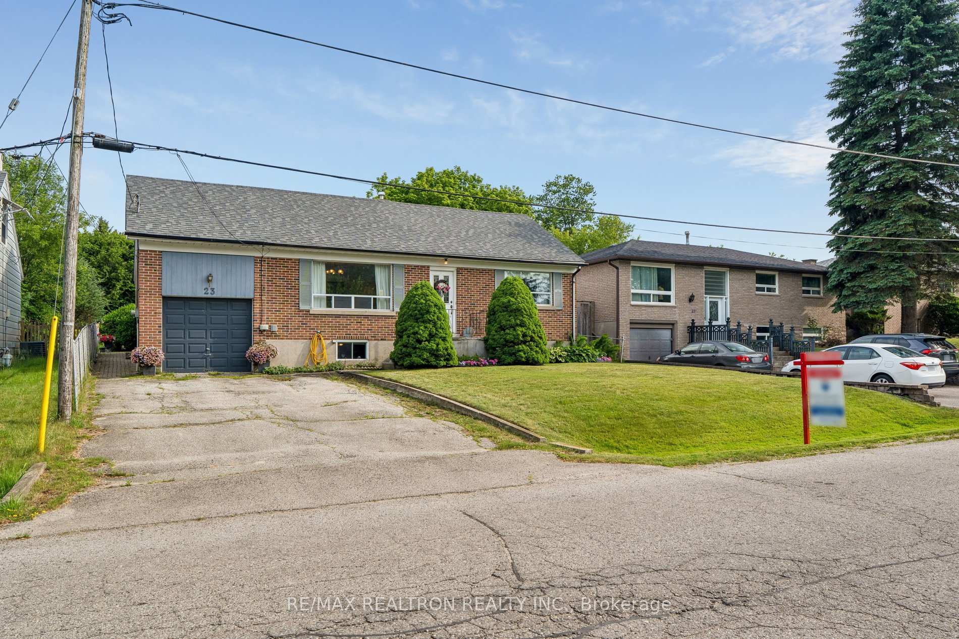 23 George Street, Richmond Hill, ON L4E 2V7