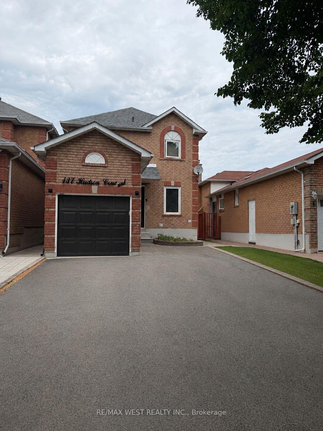 137 Hudson Crescent, Bradford West Gwillimbury, ON L3Z 2Y7