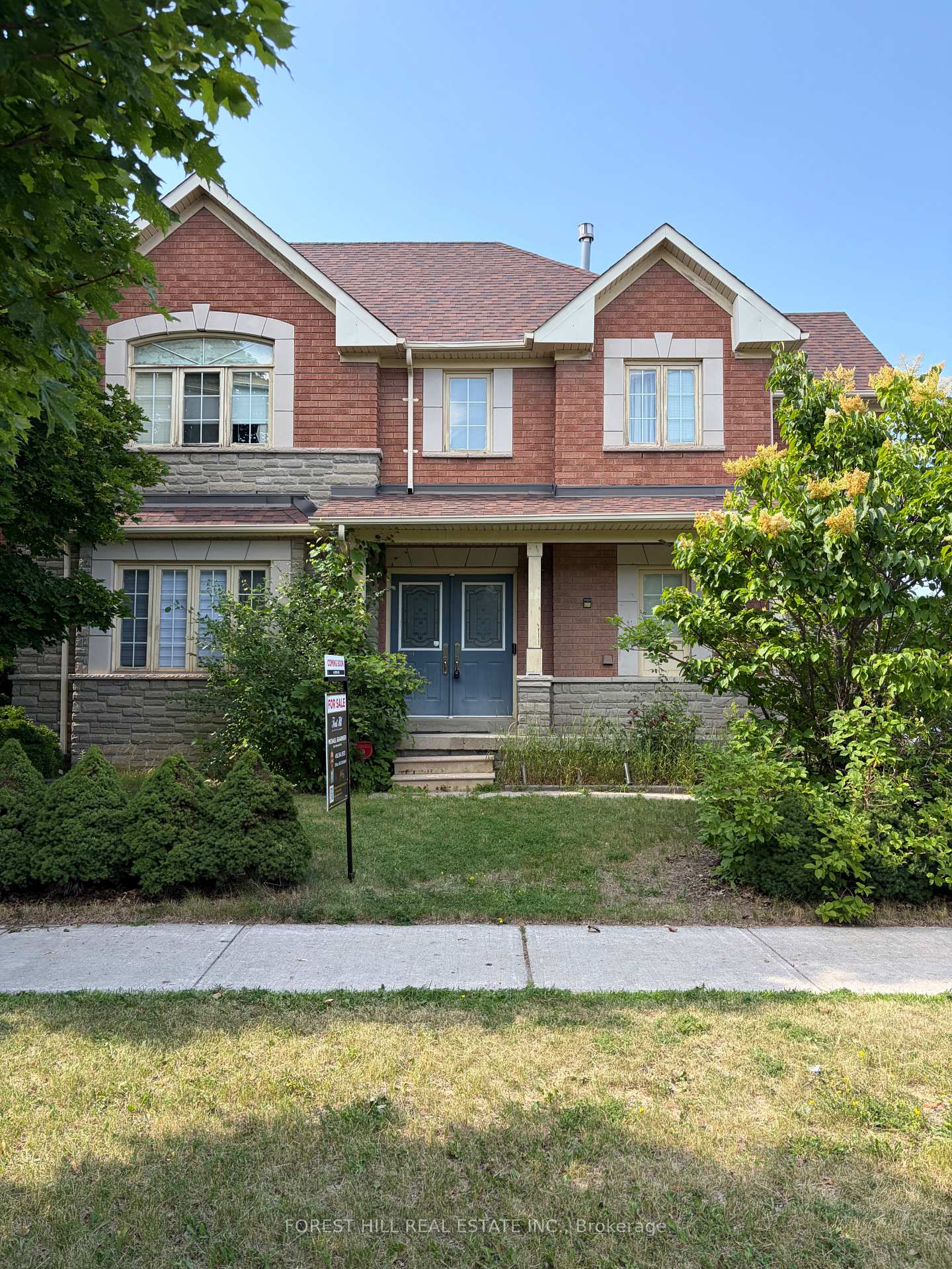 2 Ludford Drive, Richmond Hill, ON L4B 4H6