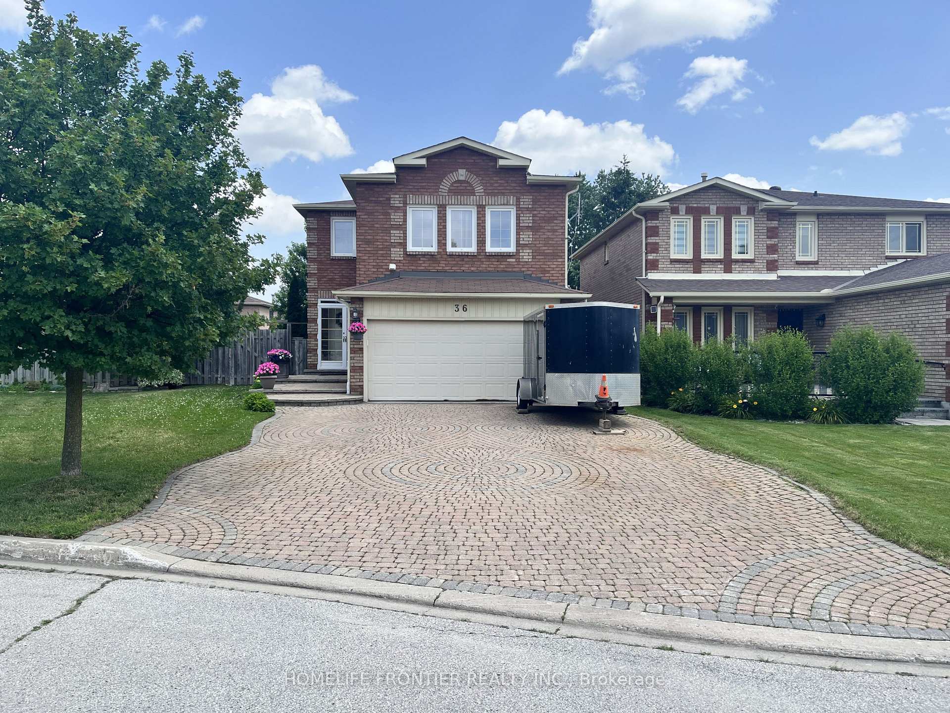 36 Tamara Drive, Richmond Hill, ON L4S 1E4