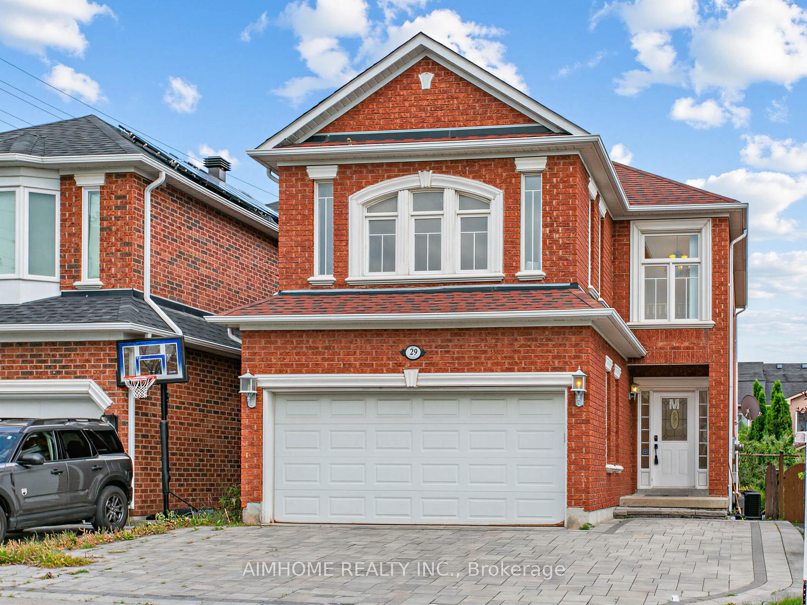 29 Kiwi Crescent, Richmond Hill, ON L4S 2H3