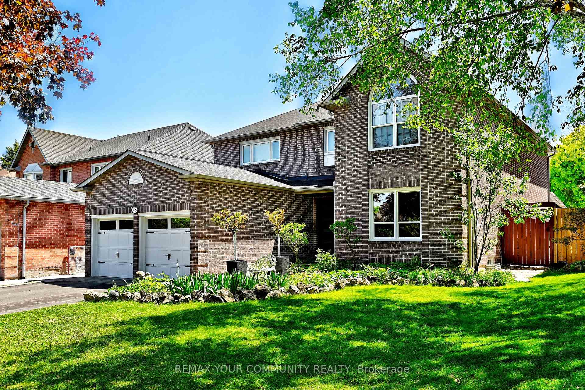 48 Haskell Crescent, Aurora, ON L4G 5T3