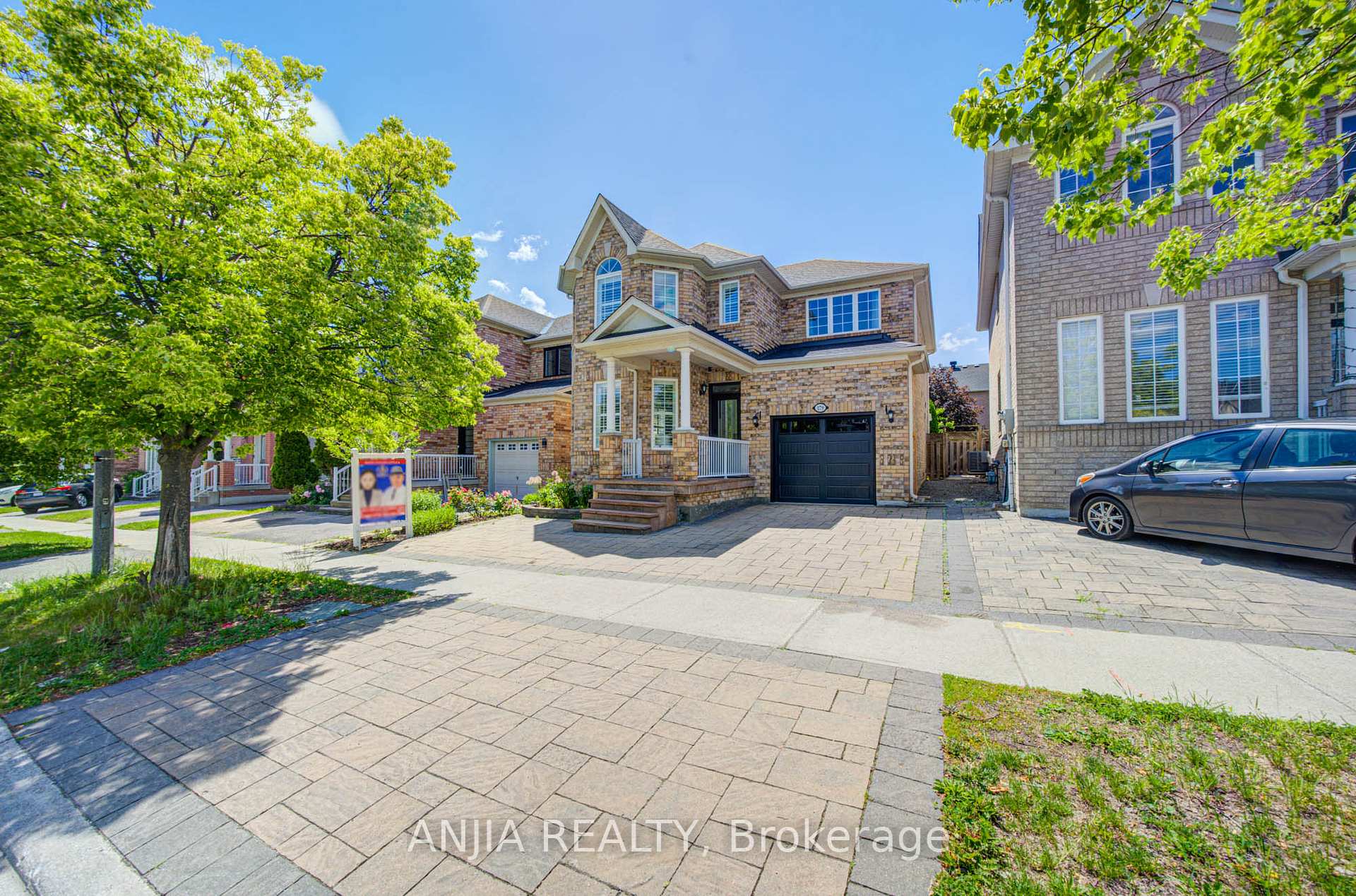 179 Edward Jeffreys Avenue, Markham, ON L6E 2A4