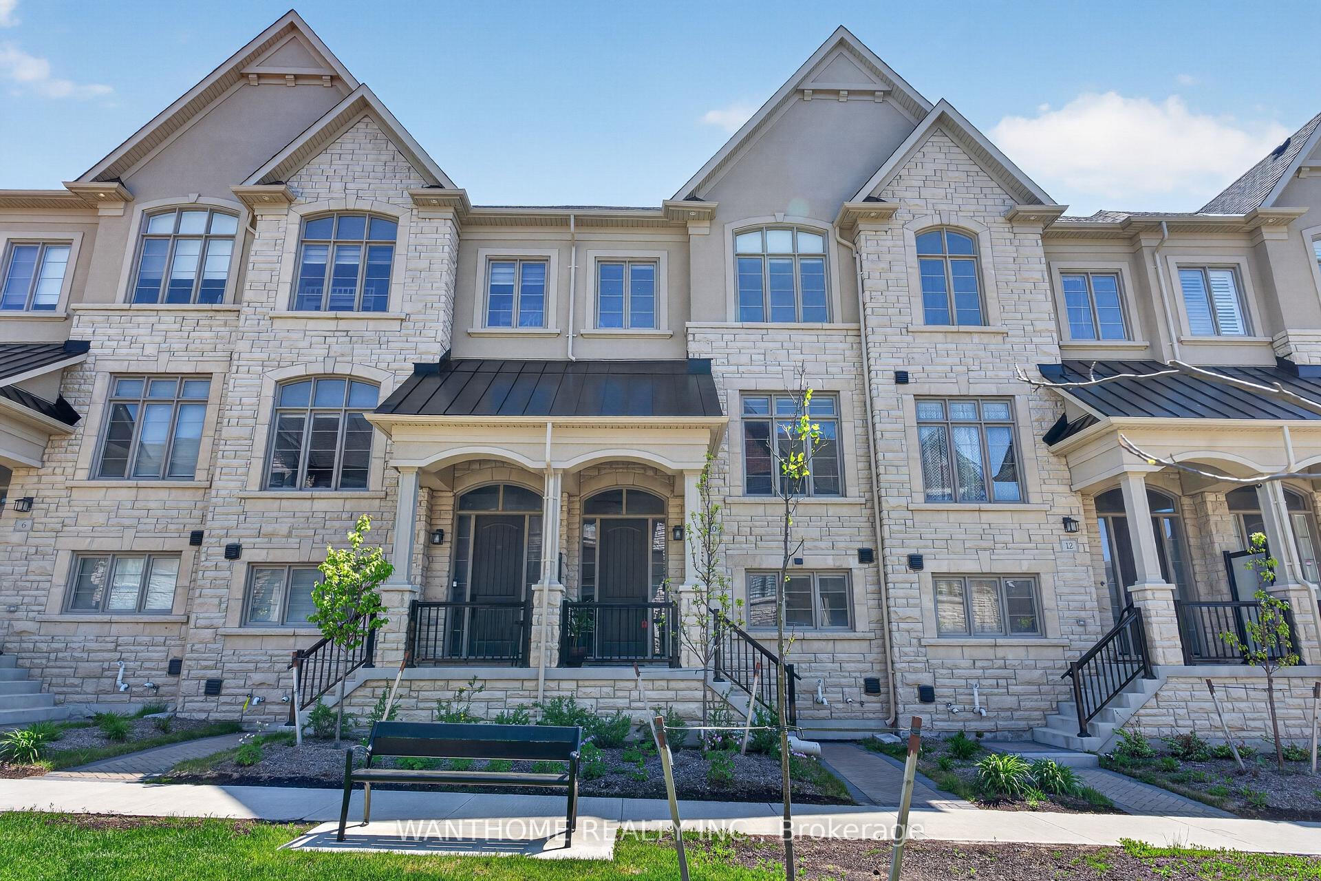 10 Abbey Hill Lane E, Markham, ON L6C 3L5