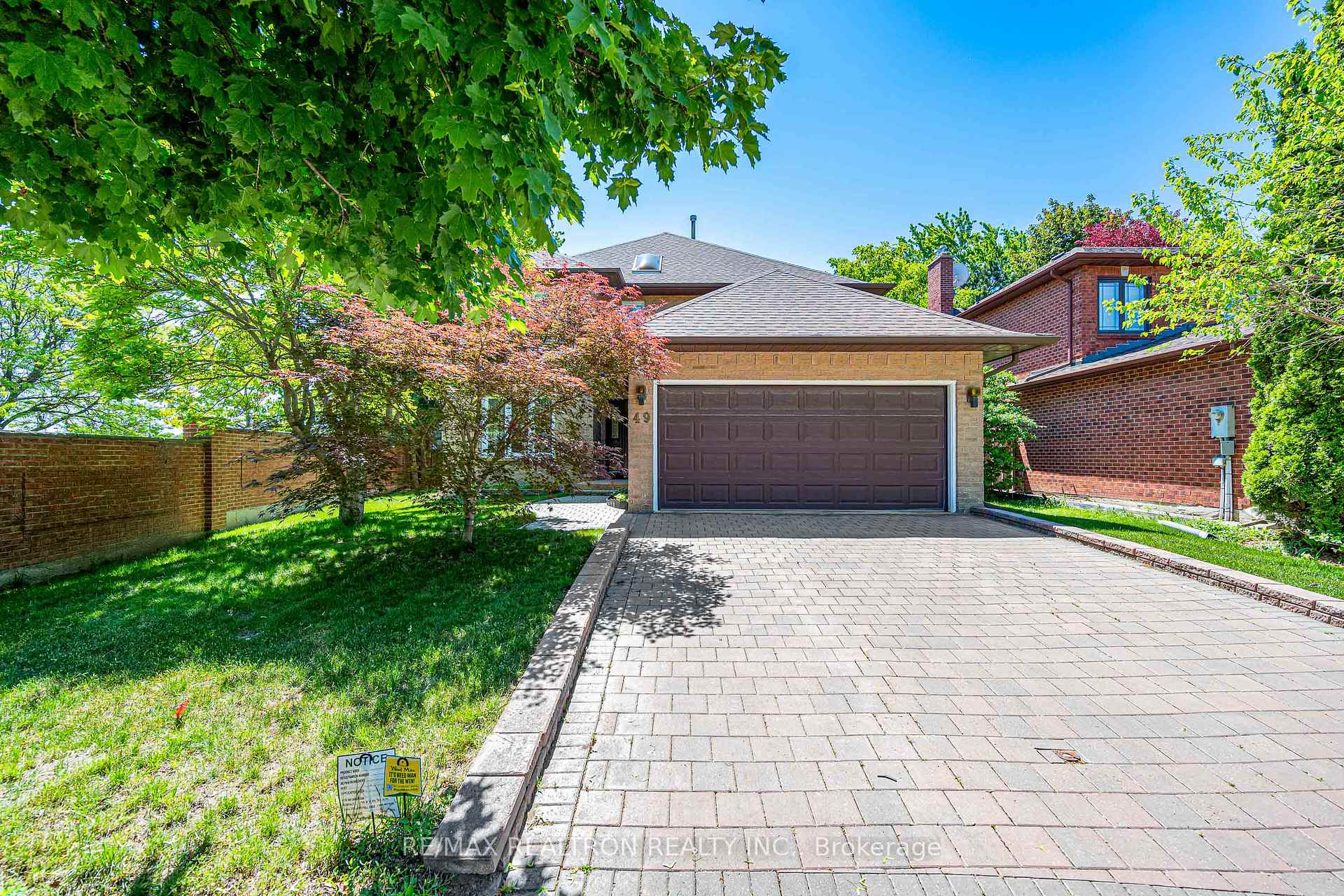 49 Somerset Crescent, Richmond Hill, ON L4C 8N5