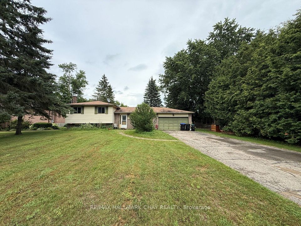 23 Pine Park Boulevard, Adjala-Tosorontio, ON L0M 1J0