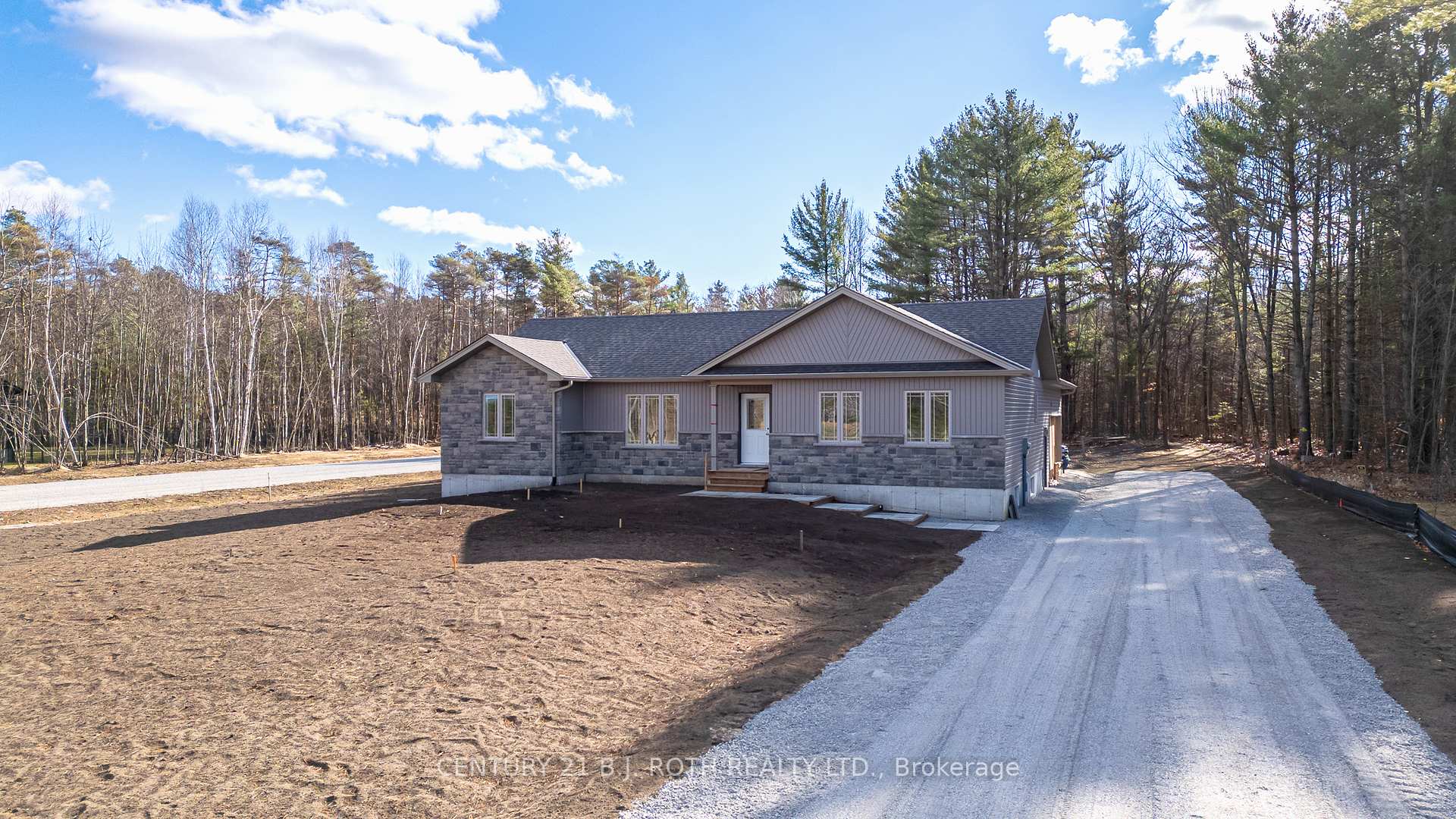 6121 Concession B C Road, Ramara, ON L3V 0L7