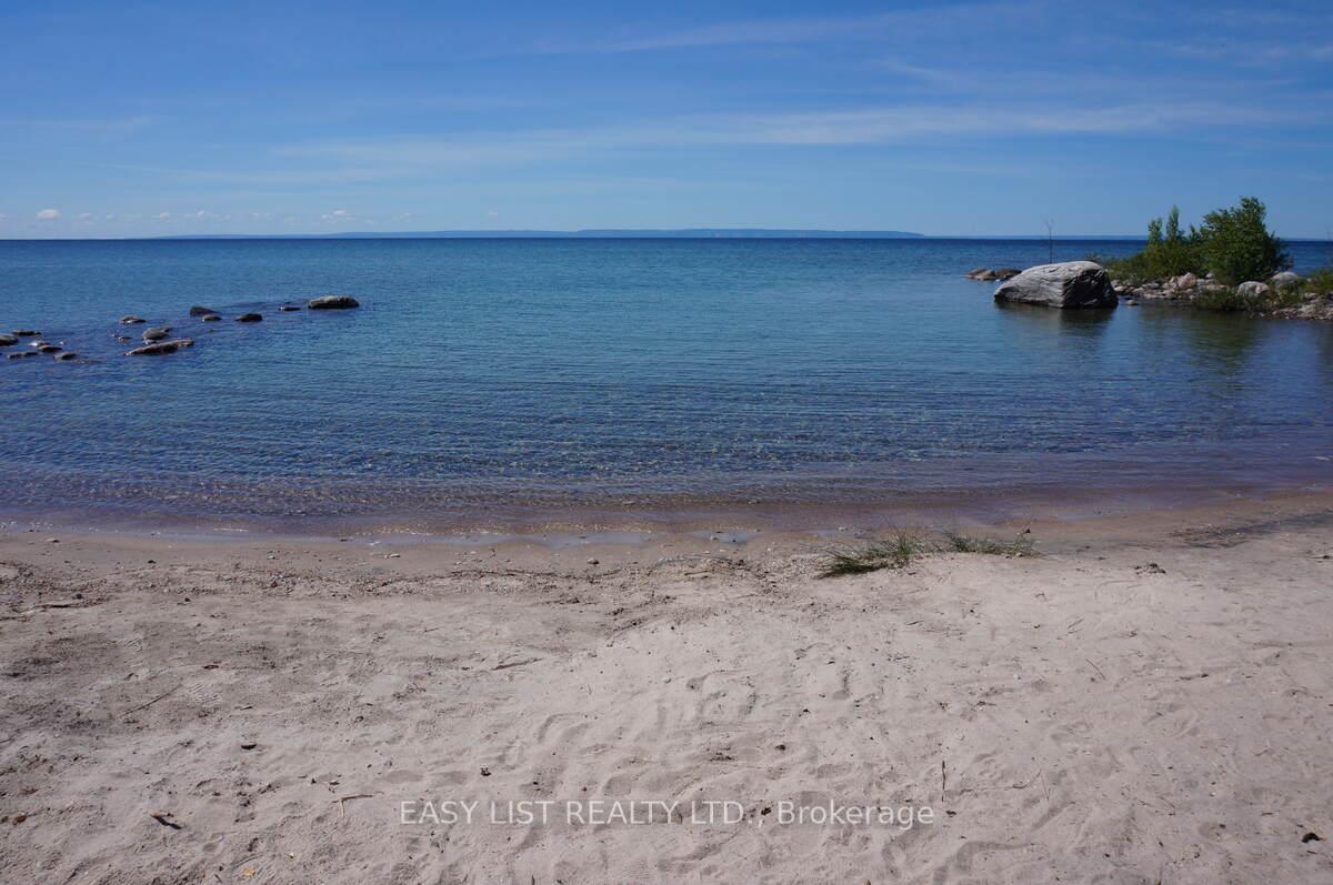 1536 Tiny Beaches Road N, Tiny, ON L9M 0J2