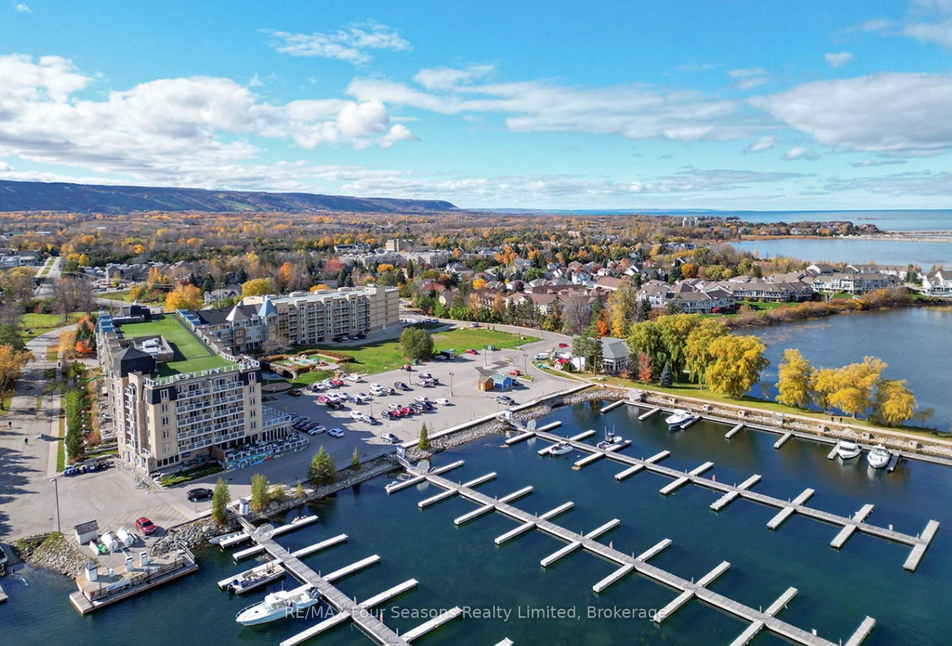 9 Harbour Street E 3109-3111, Collingwood, ON L9Y 5B5
