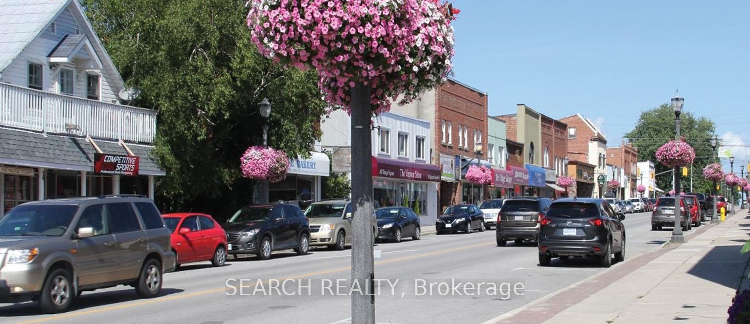 60 Yonge Street N, Springwater, ON L0L 1P0