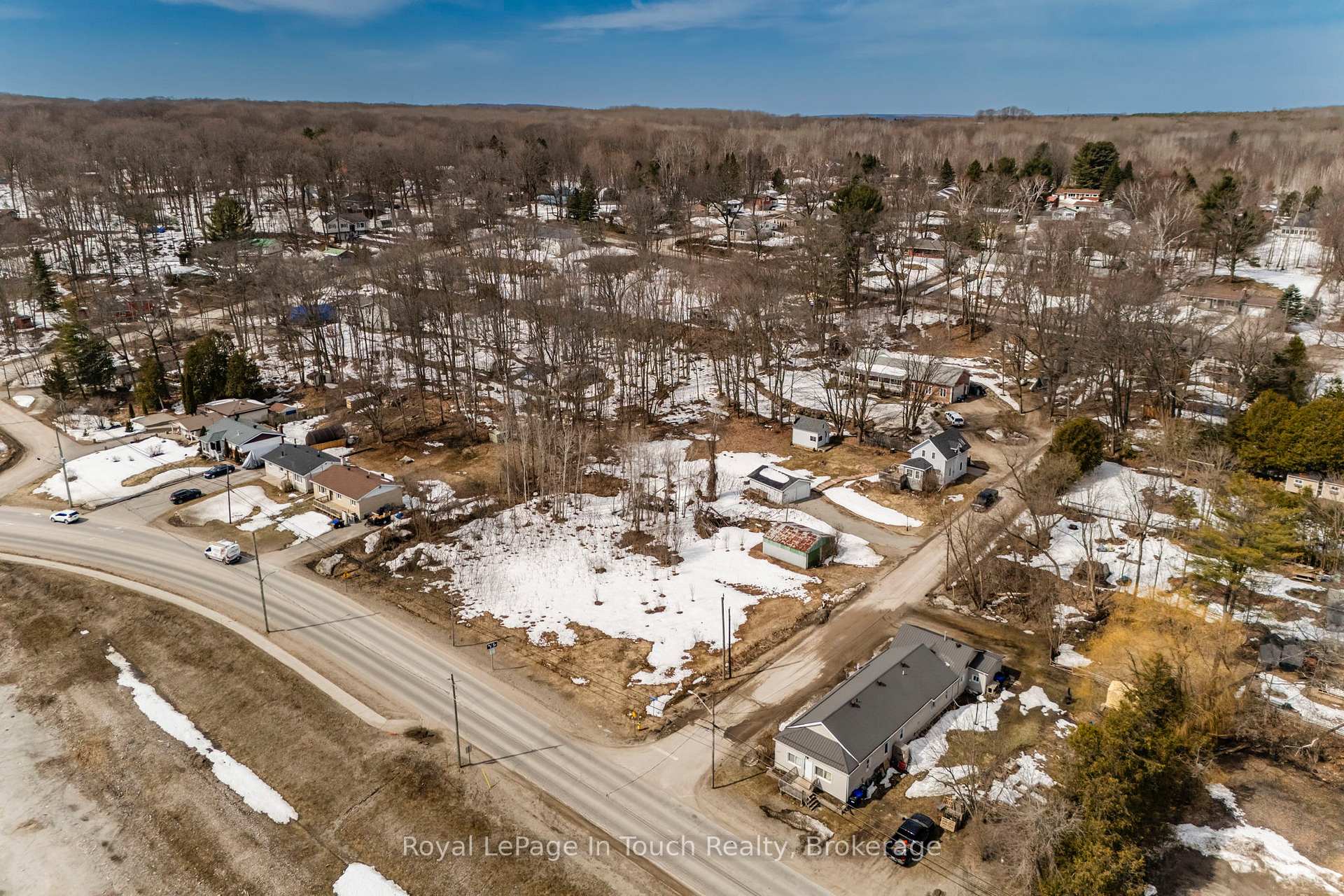 204 Gianetto Drive, Midland, ON L4R 5J4