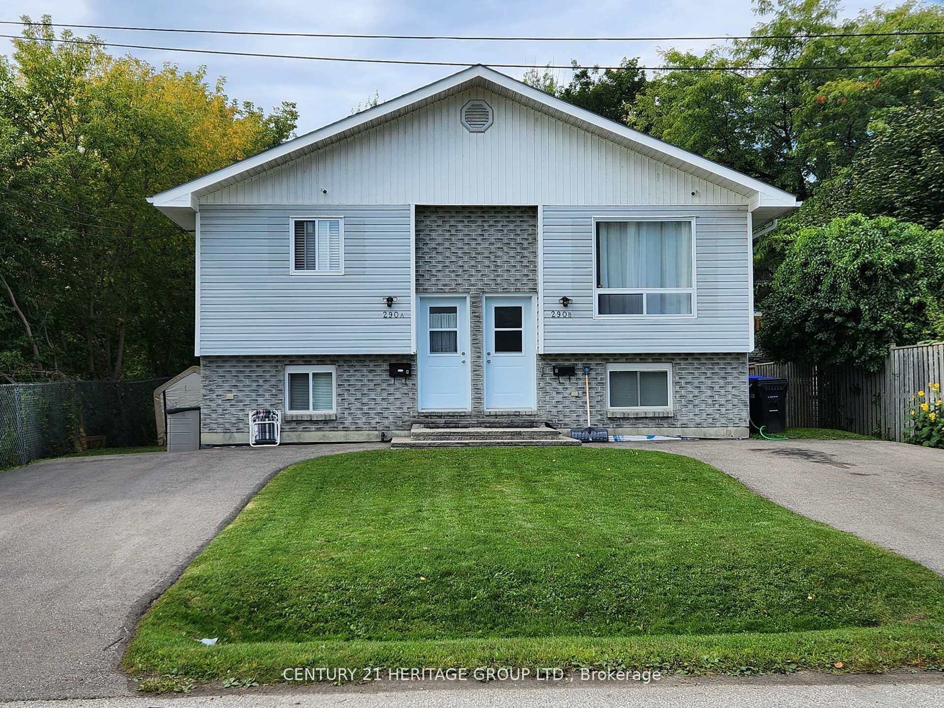 290 George Street, Midland, ON L4R 2W9