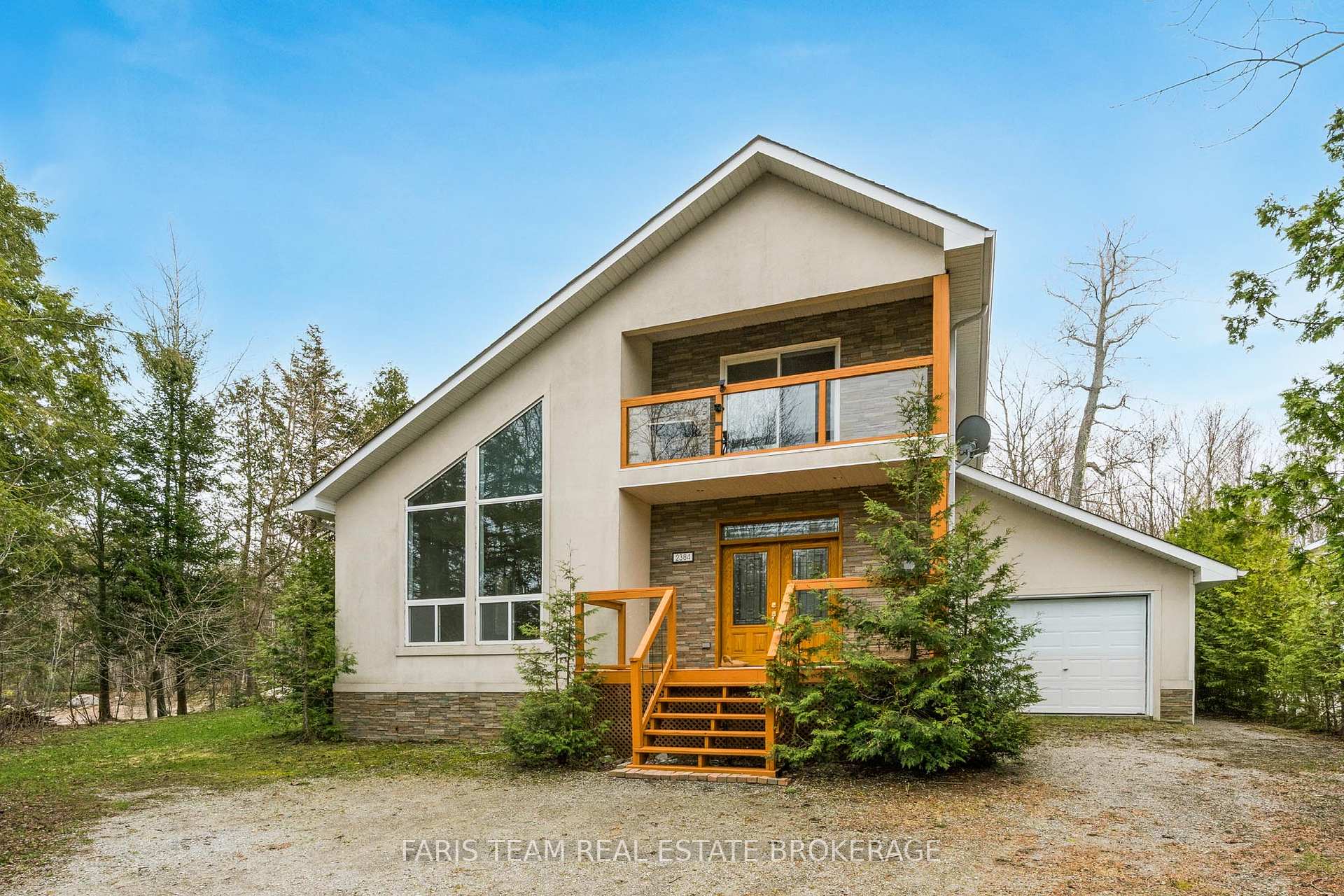 2384 Champlain Road, Tiny, ON L9M 0C9