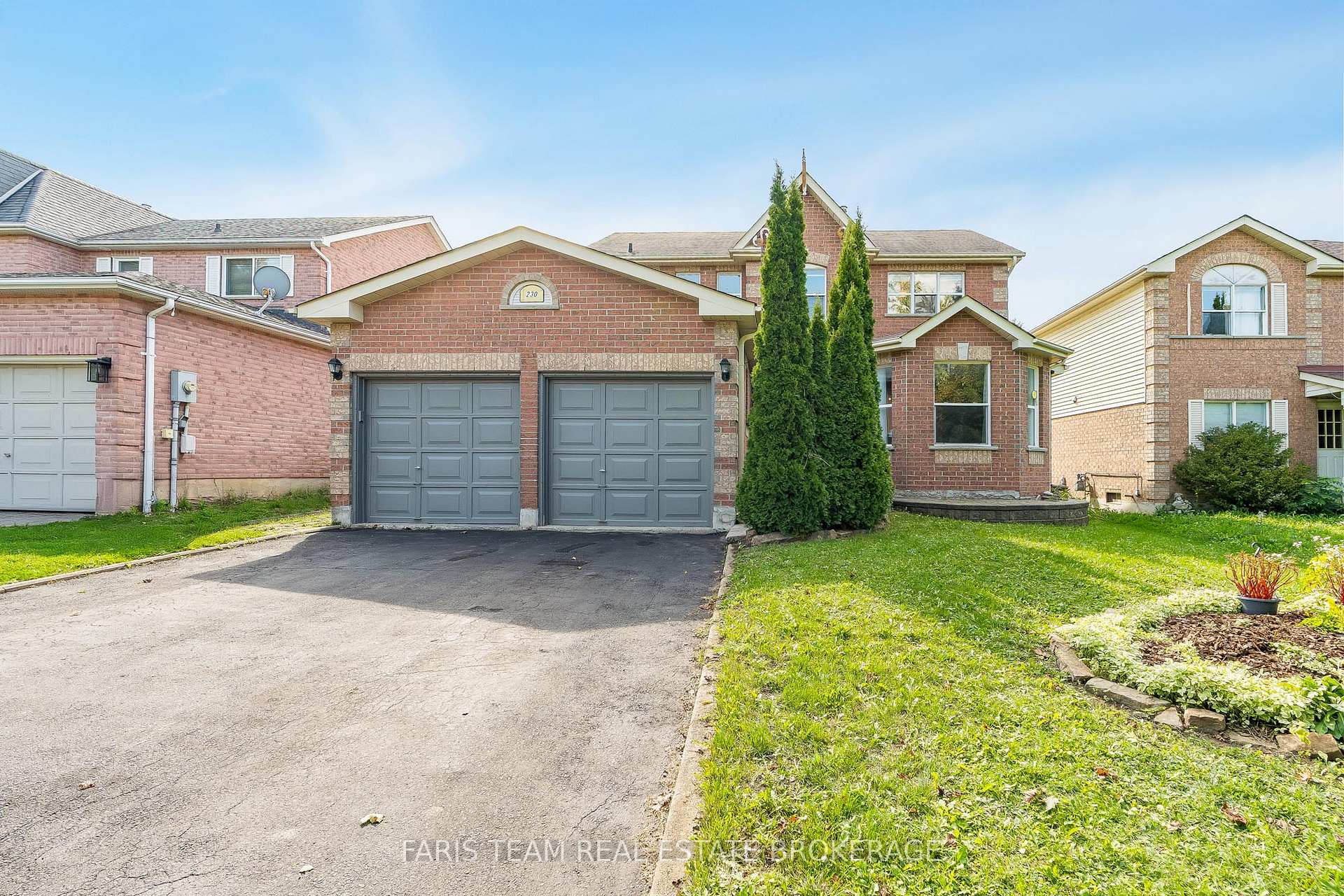 230 Mary Anne Drive, Barrie, ON L4N 7R2