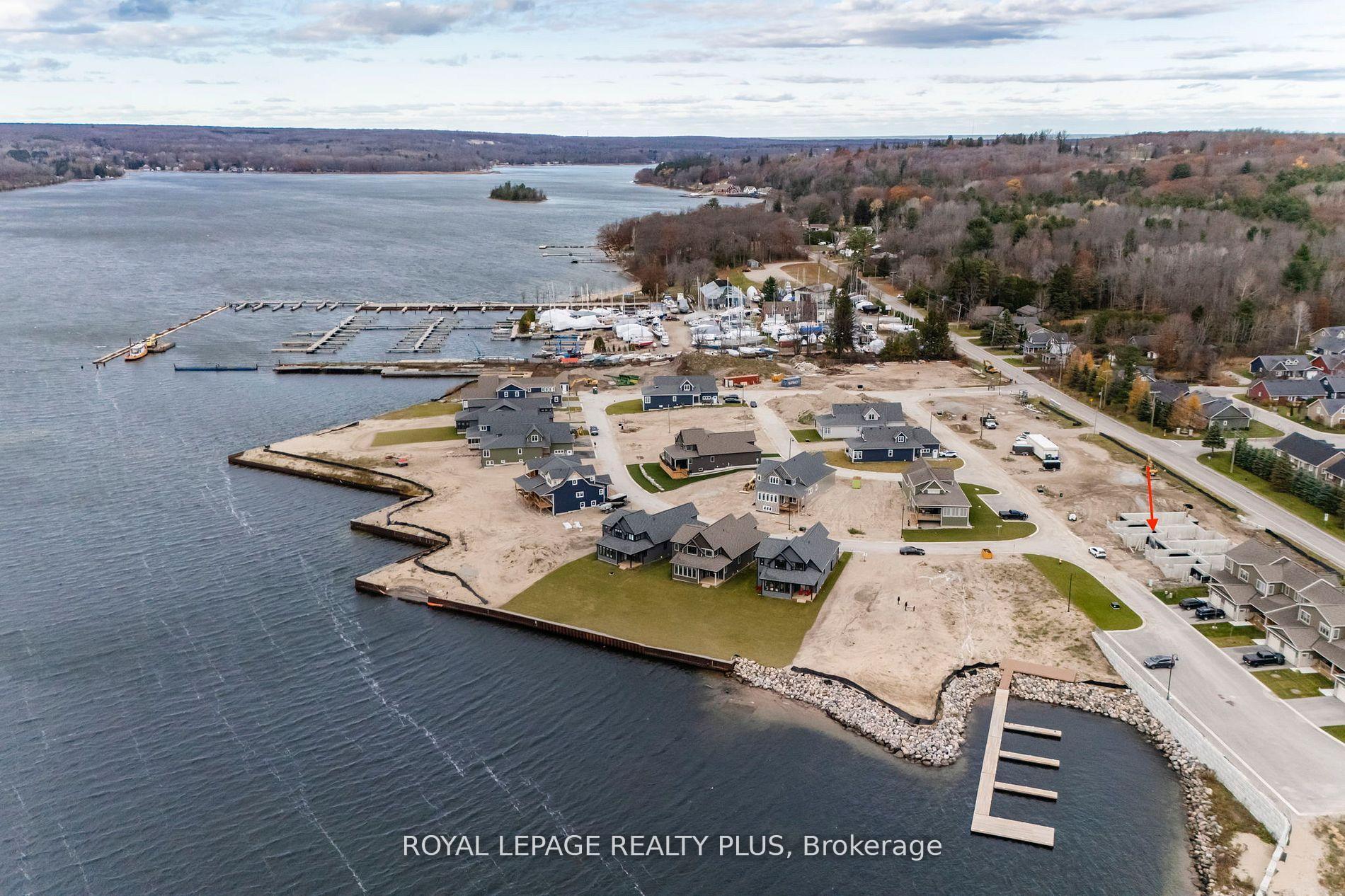 17 Quarry Road, Penetanguishene, ON L9M 0W6