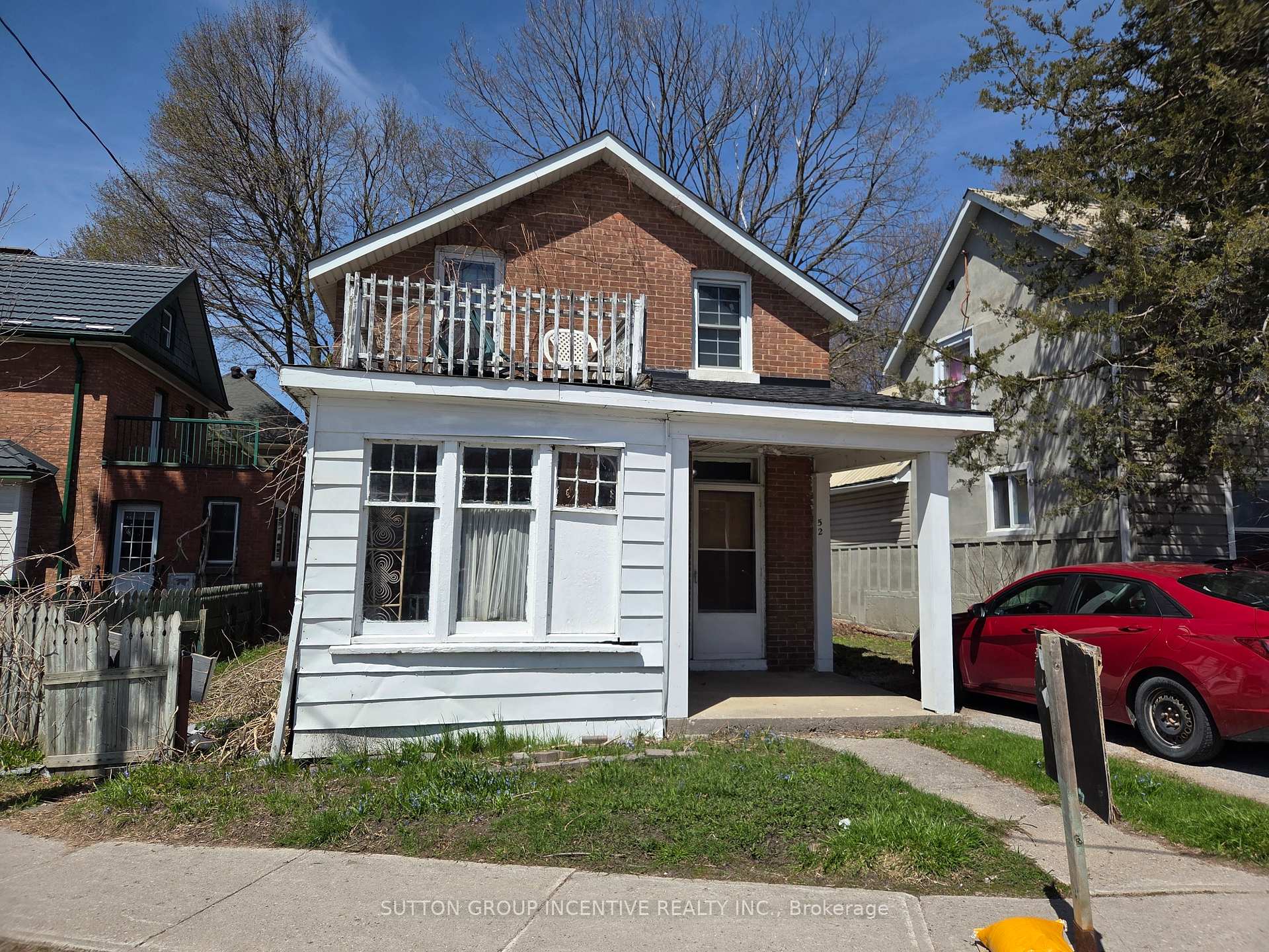 52 McDonald Street, Barrie, ON L4M 1P3