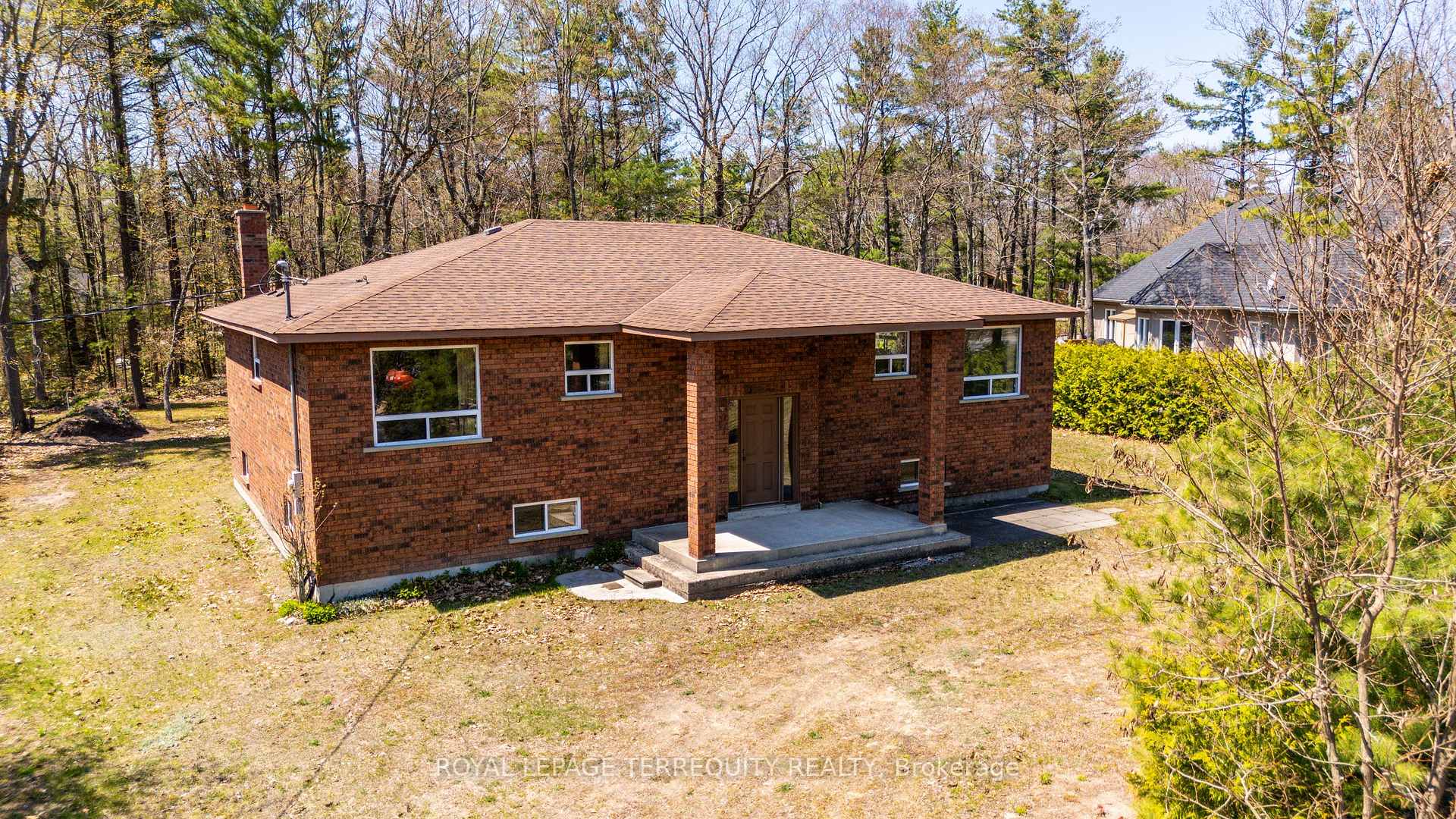 46 Stocco Circle, Tiny, ON L0L 2T0