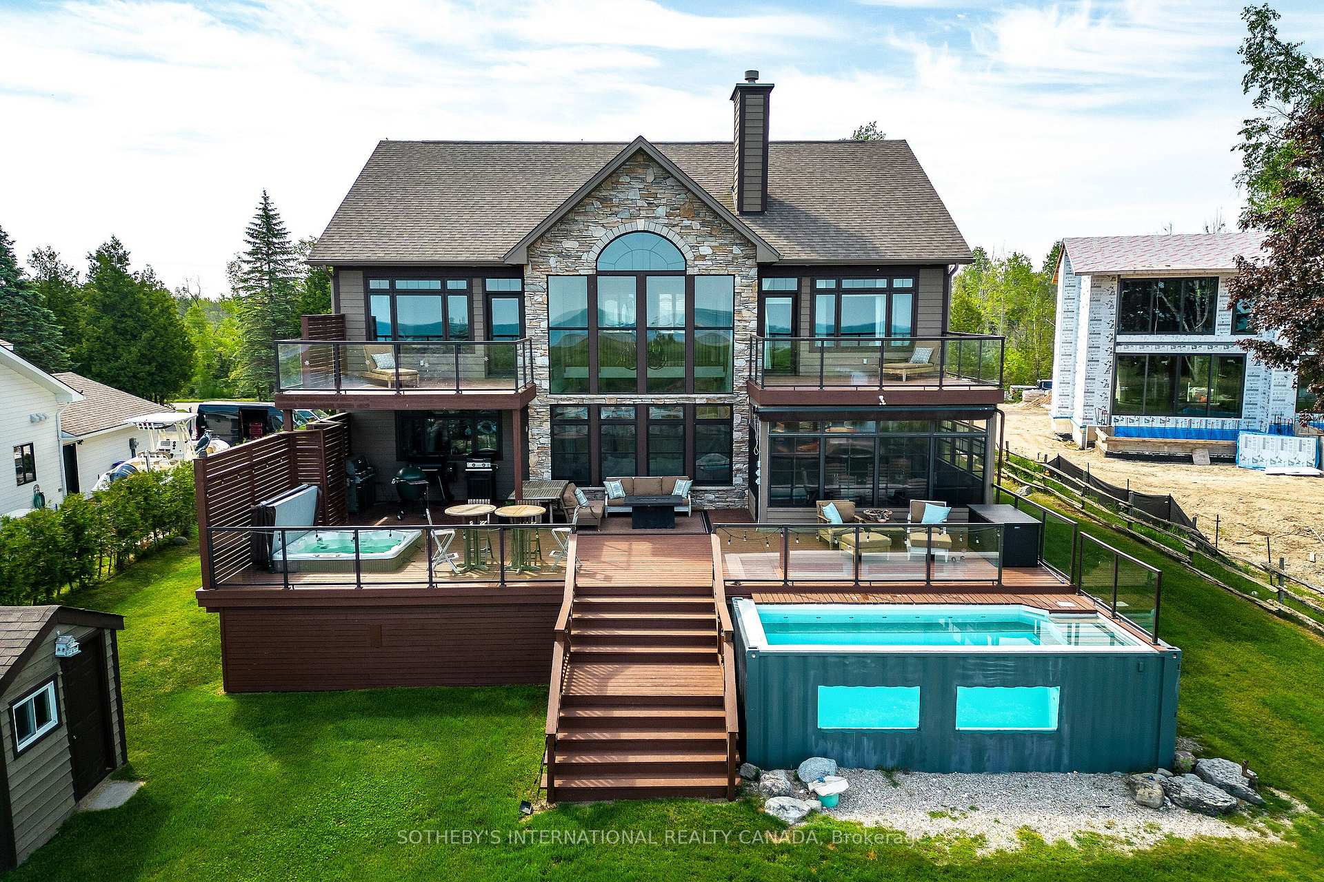 156 Bartlett Boulevard, Collingwood, ON L9Y 5C9