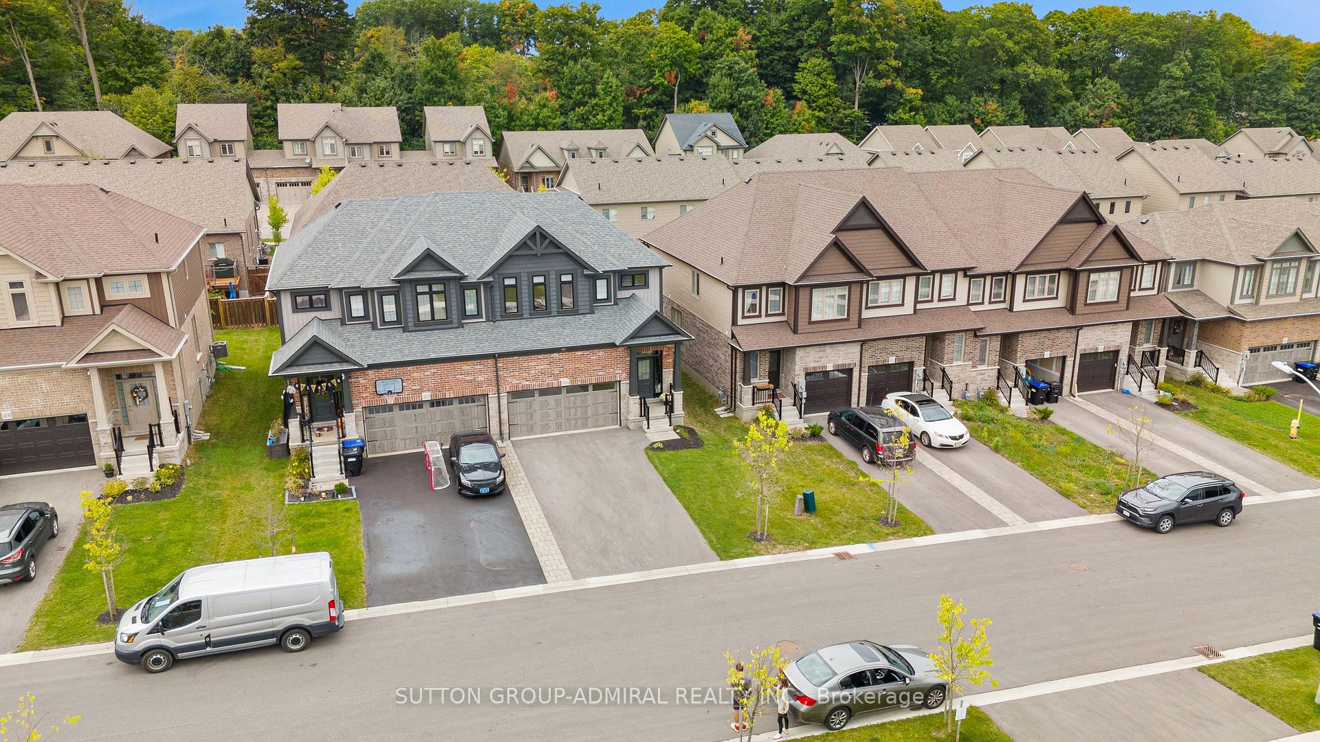 1026 Wright Drive, Midland, ON L4R 0E4