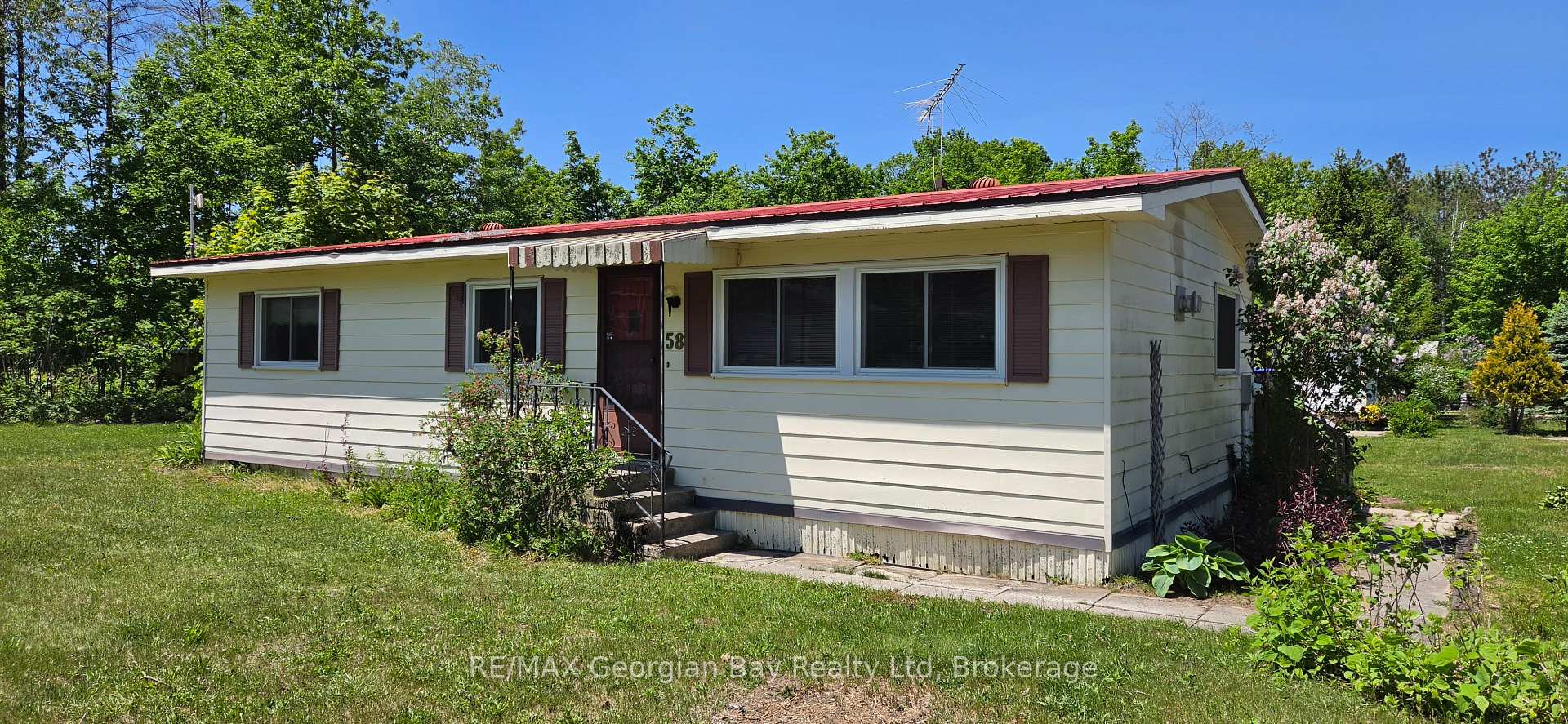5263 Elliott Side Road 58, Tay, ON L4R 4K3