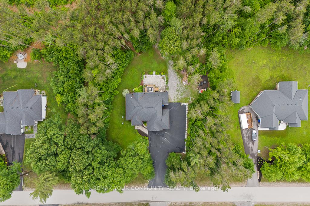 38 Windermere Circle, Tay, ON L4R 0C3