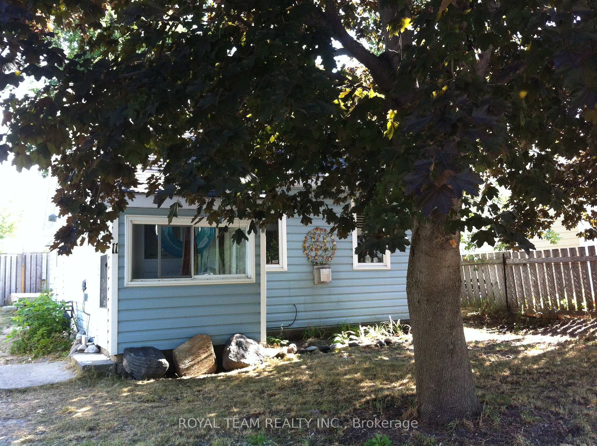 11 Middlebrook Road, Wasaga Beach, ON L9Z 2Y6