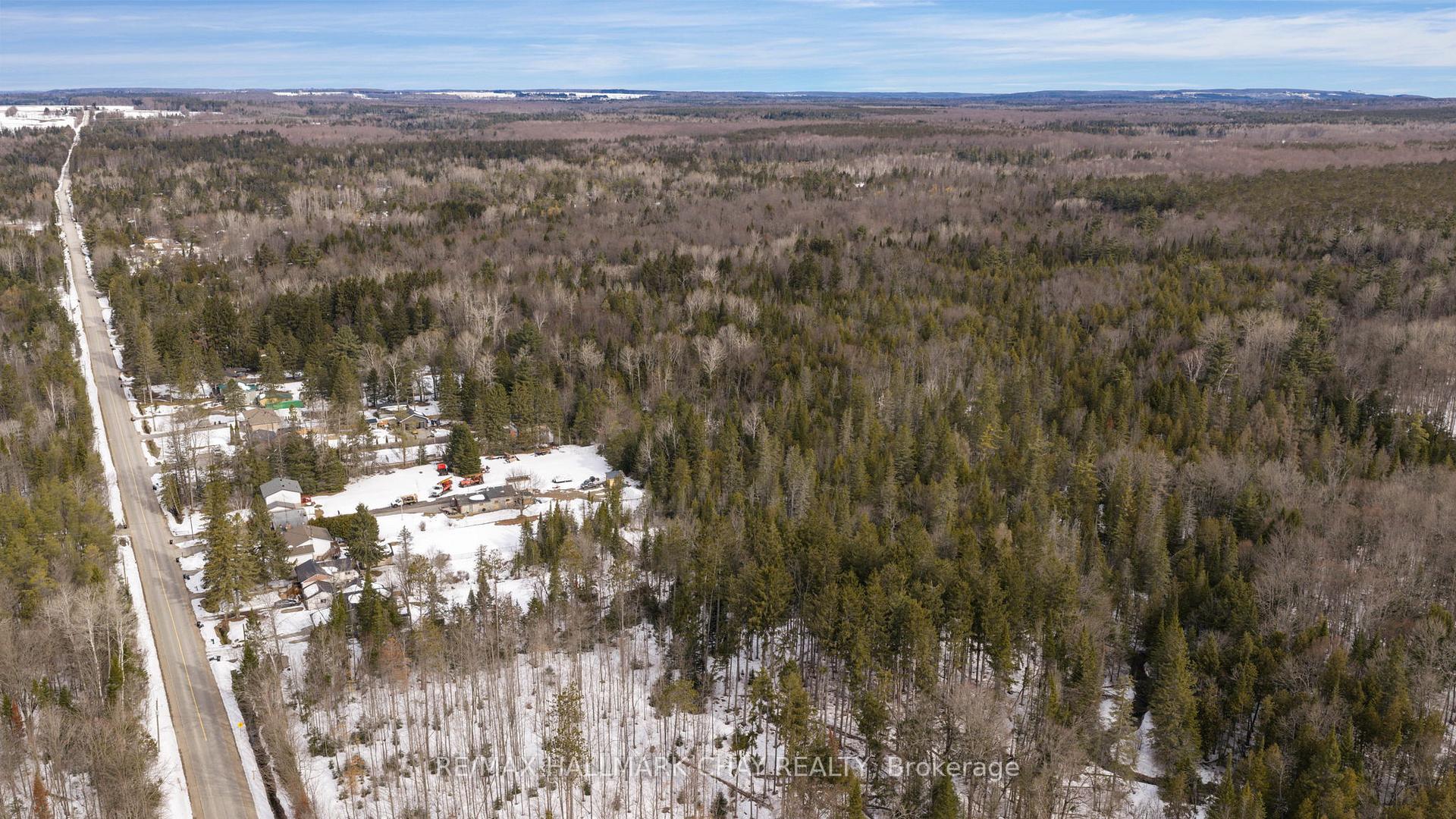1541 Gill Road, Springwater, ON L9X 1N2