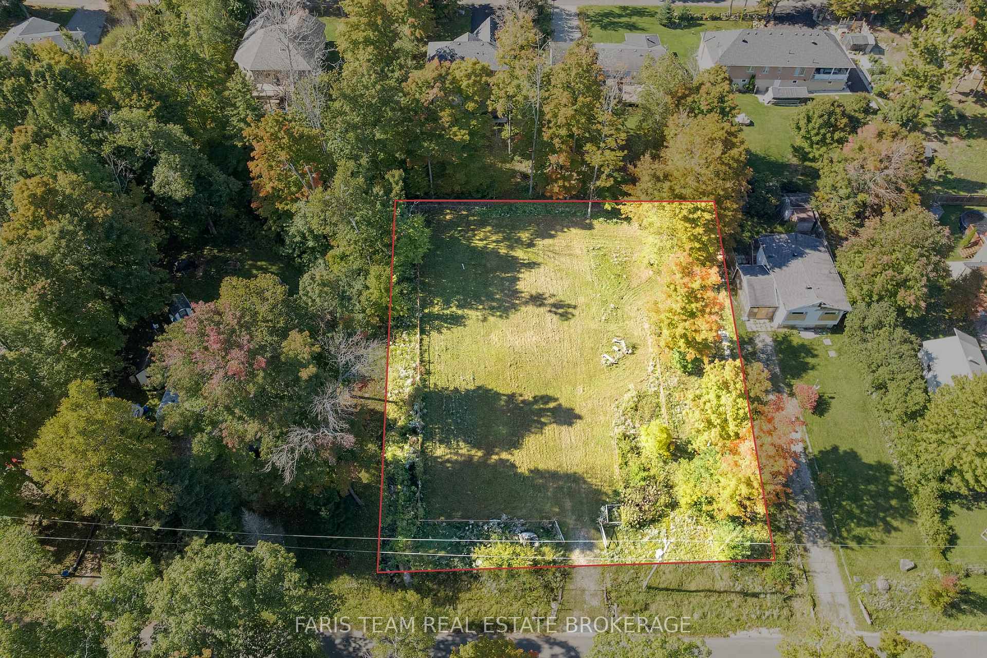 76 McArthur Drive, Penetanguishene, ON L9M 1W9