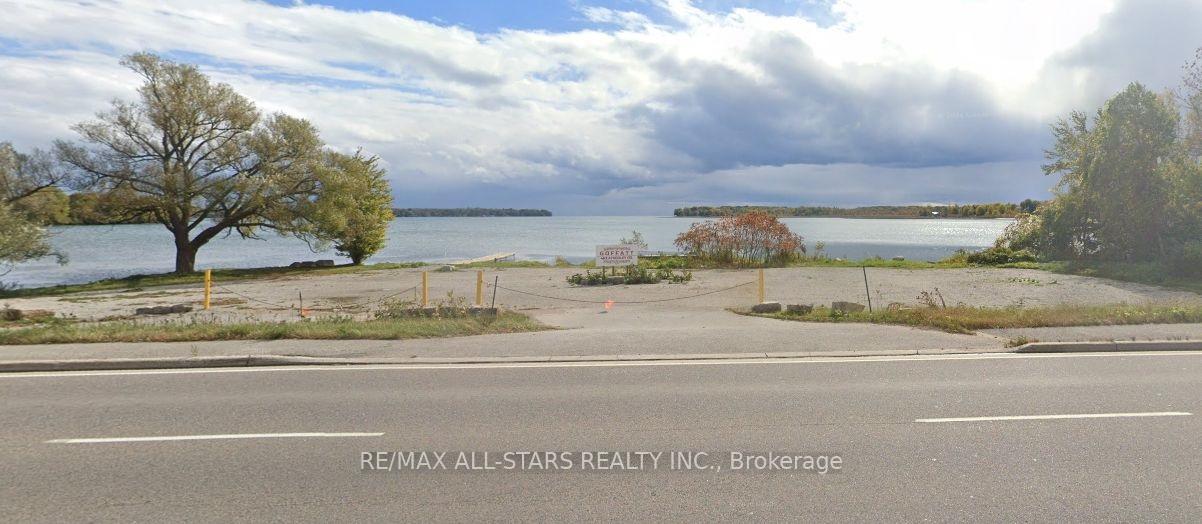 463 Atherley Road, Orillia, ON L3V 1E6