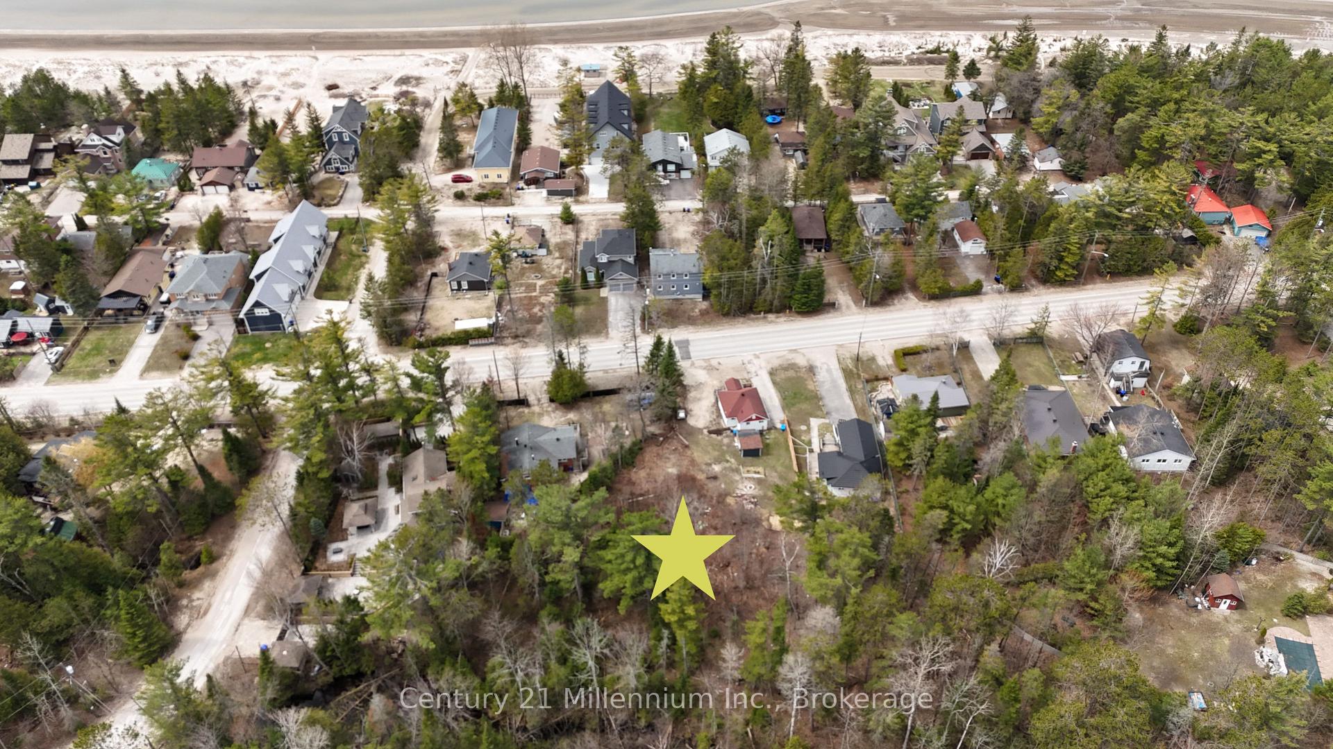 931 River Road E, Wasaga Beach, ON L9Z 2P4