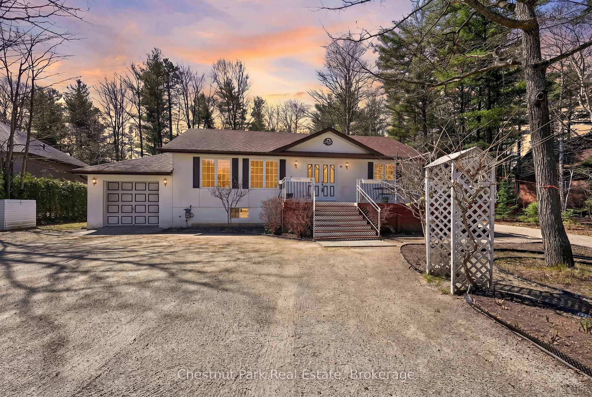 50 Vincent Circle, Tiny, ON L0L 2T0