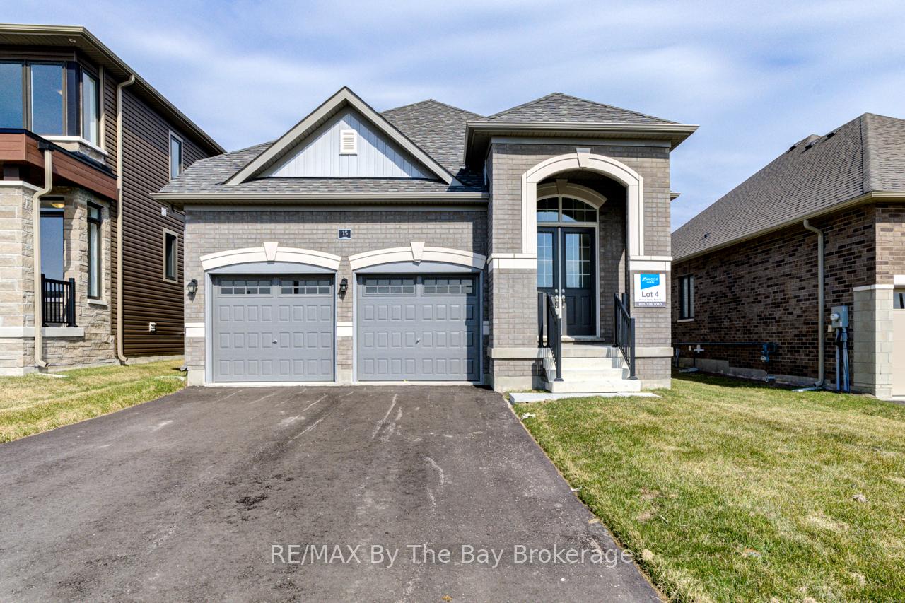 15 Sun Valley Avenue, Wasaga Beach, ON L9Z 0N6