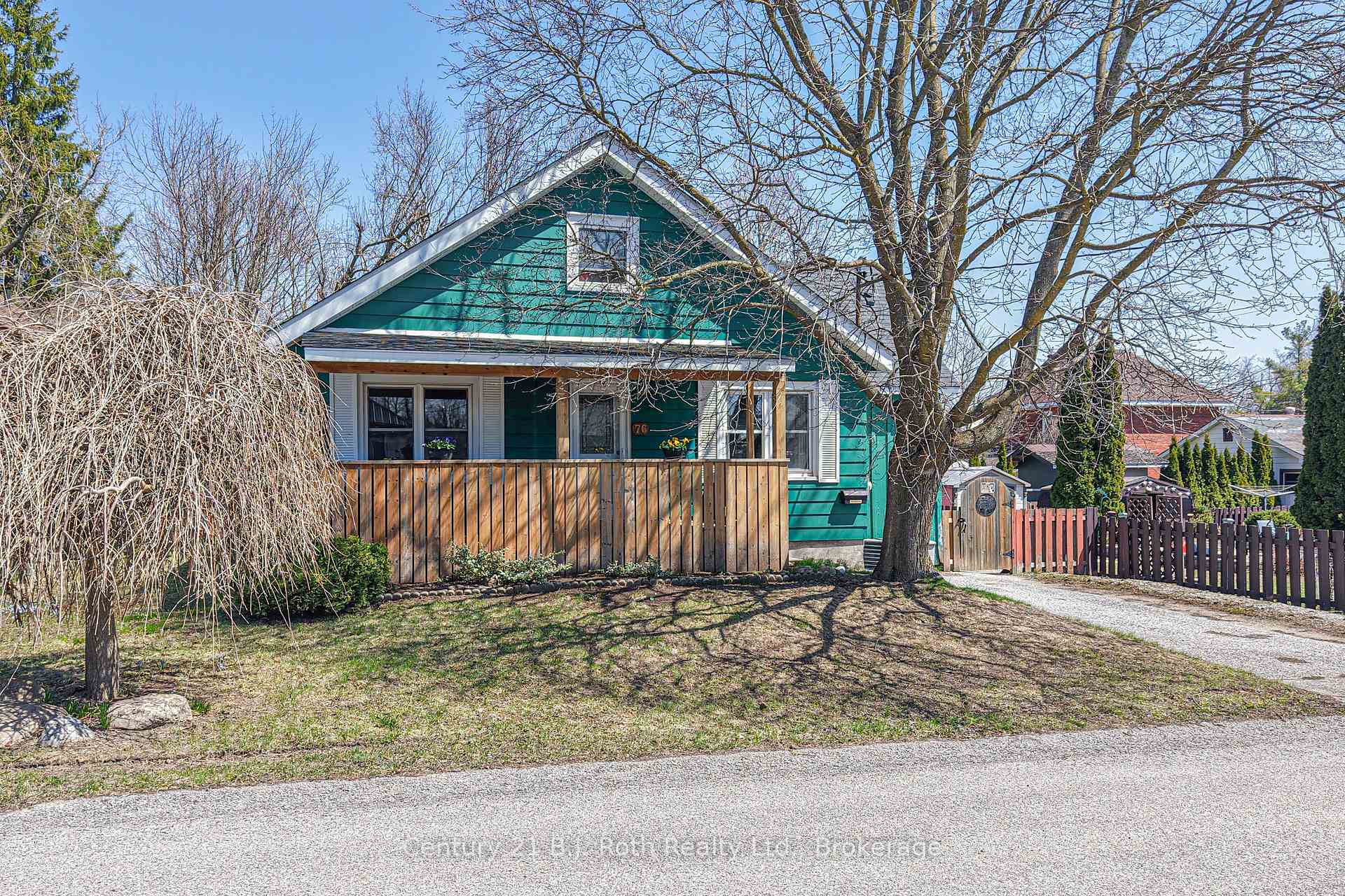 76 McKenzie Street, Orillia, ON L3V 6A7